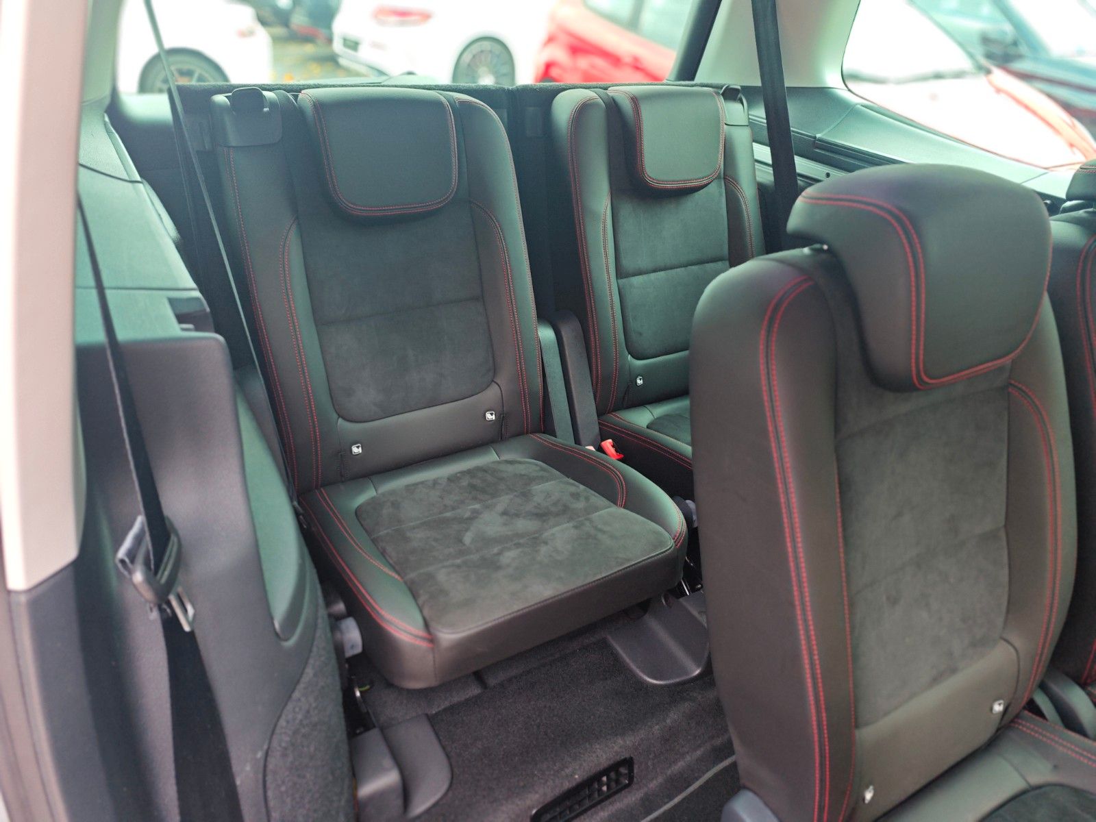 Fahrzeugabbildung SEAT ALHAMBRA FR-LINE 7.SITZER*2xSCHIEBETÜREN*1.HAND*