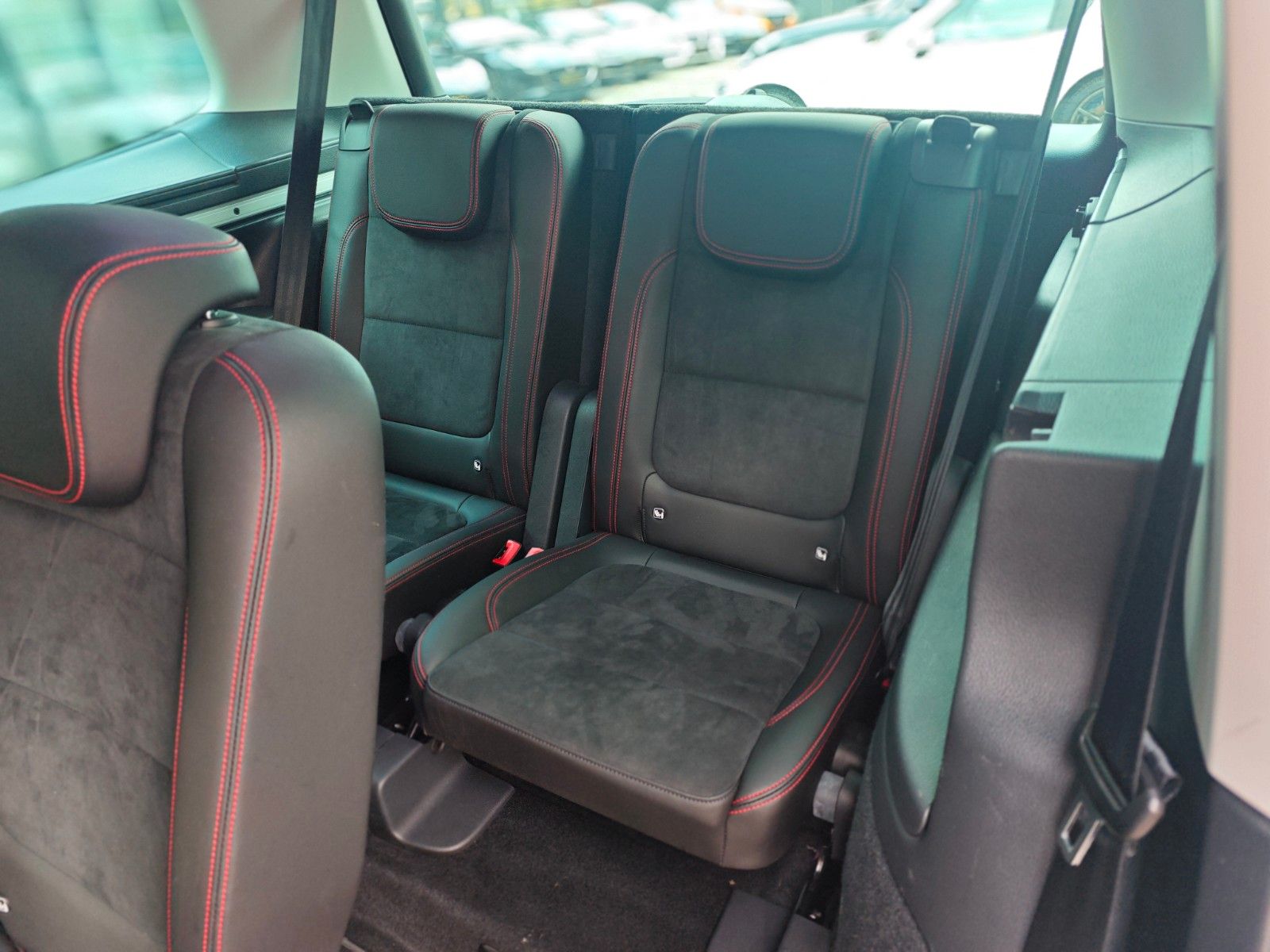 Fahrzeugabbildung SEAT ALHAMBRA FR-LINE 7.SITZER*2xSCHIEBETÜREN*1.HAND*