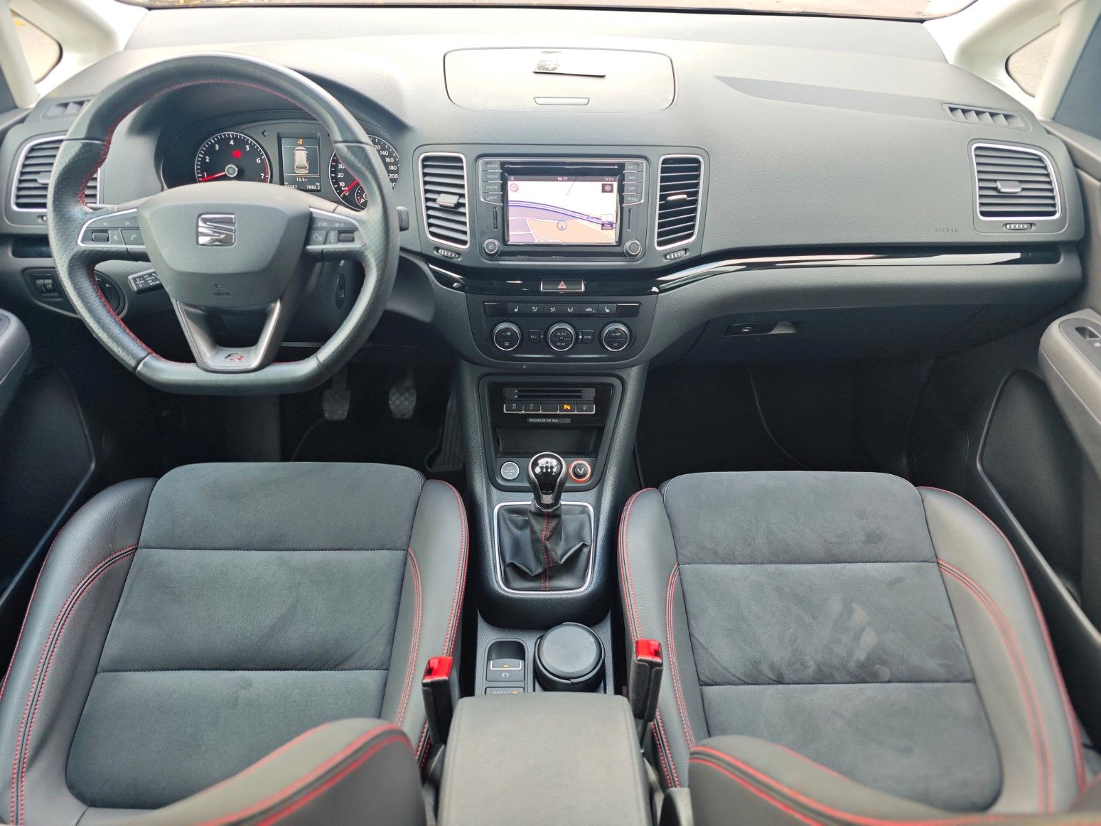 Fahrzeugabbildung SEAT ALHAMBRA FR-LINE 7.SITZER*2xSCHIEBETÜREN*1.HAND*