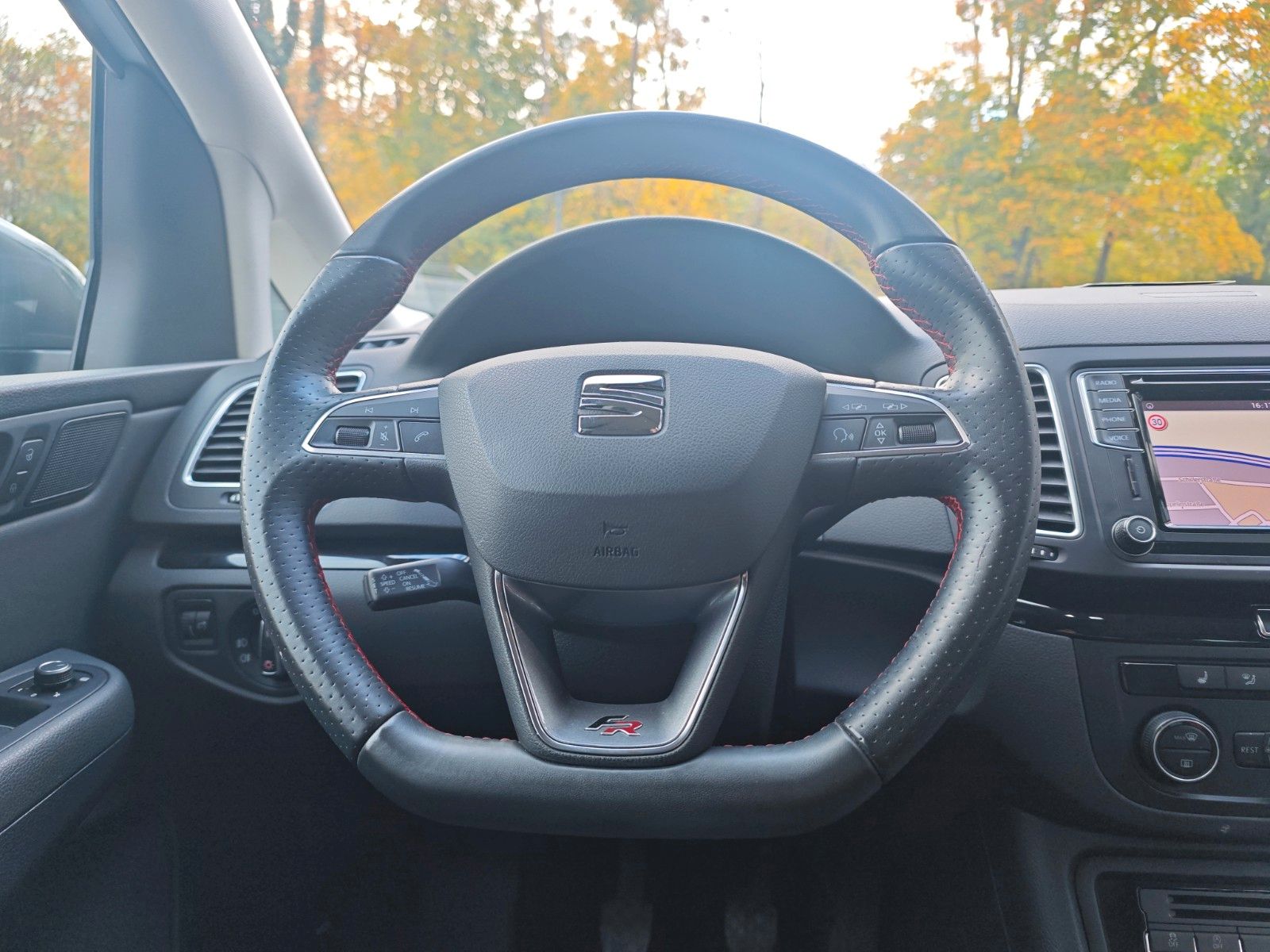 Fahrzeugabbildung SEAT ALHAMBRA FR-LINE 7.SITZER*2xSCHIEBETÜREN*1.HAND*