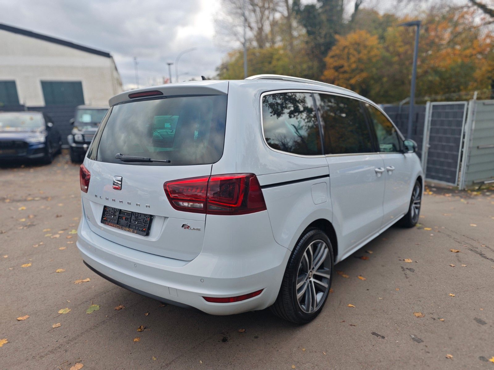 Fahrzeugabbildung SEAT ALHAMBRA FR-LINE 7.SITZER*2xSCHIEBETÜREN*1.HAND*
