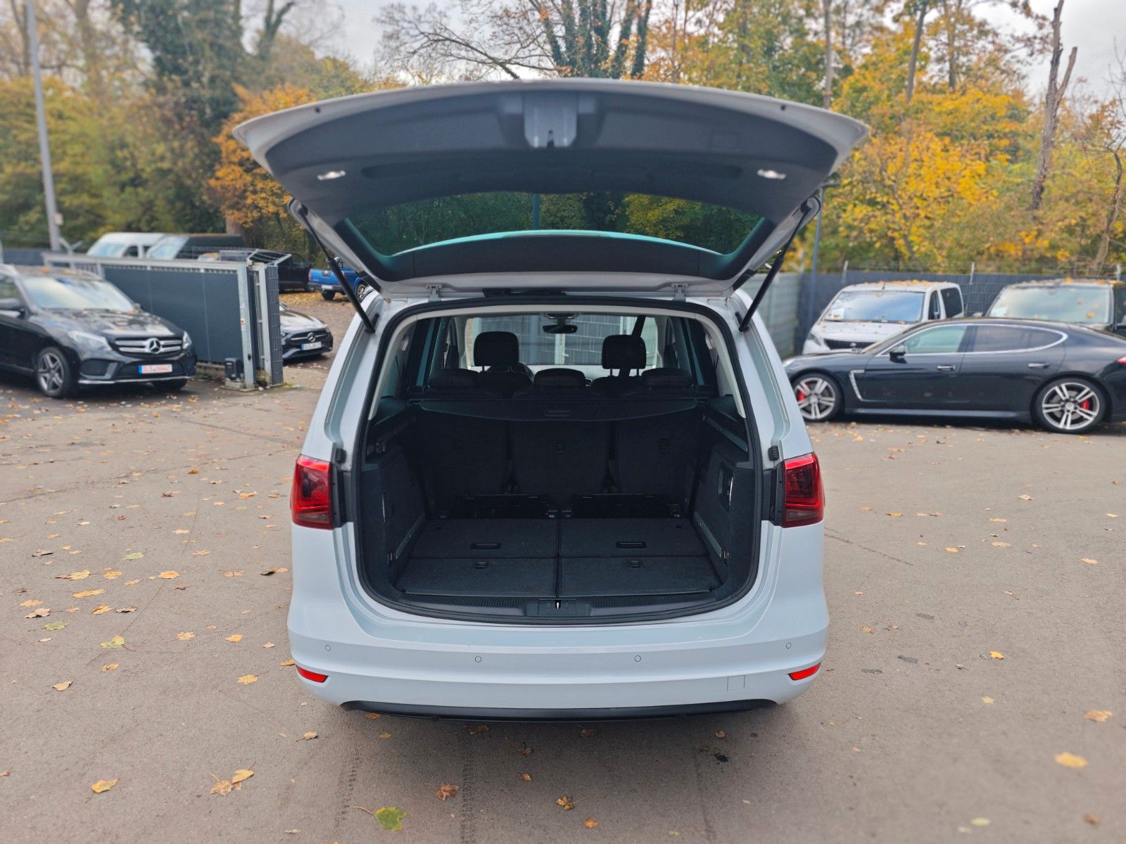 Fahrzeugabbildung SEAT ALHAMBRA FR-LINE 7.SITZER*2xSCHIEBETÜREN*1.HAND*