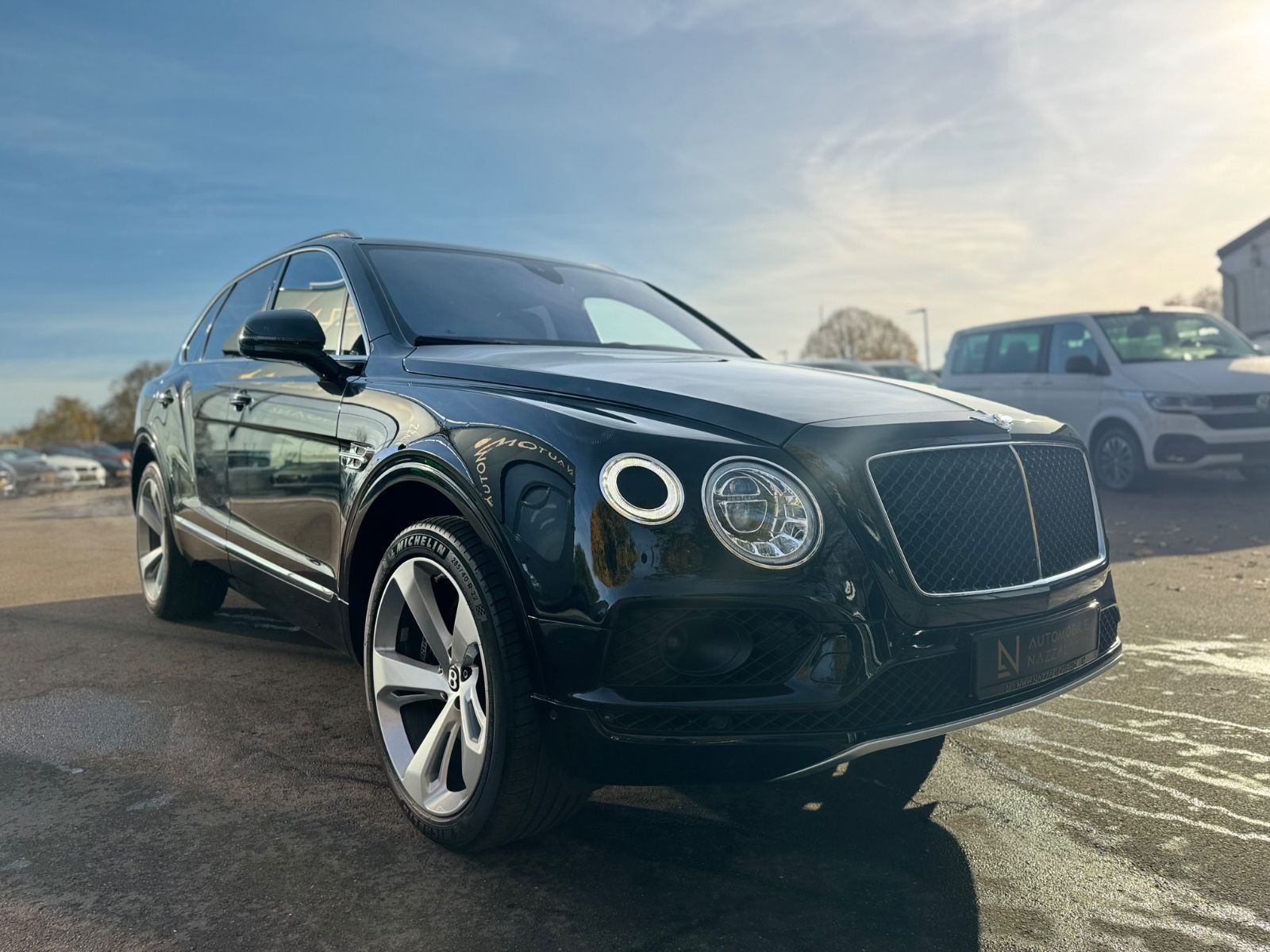 Fahrzeugabbildung Bentley BENTAYGA 6.0 W12 4WD MULLINER*PANORAMA*22.ZOLL*