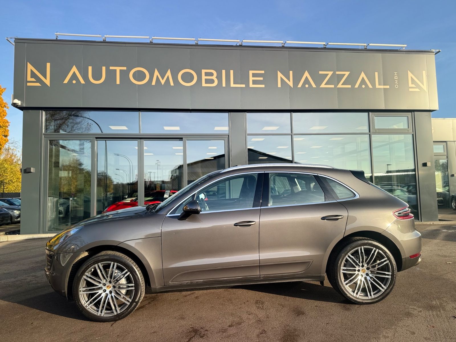 Fahrzeugabbildung Porsche MACAN S*AUT.*NAVI*PANORAMA*21.ZOLL*BI-XENON*