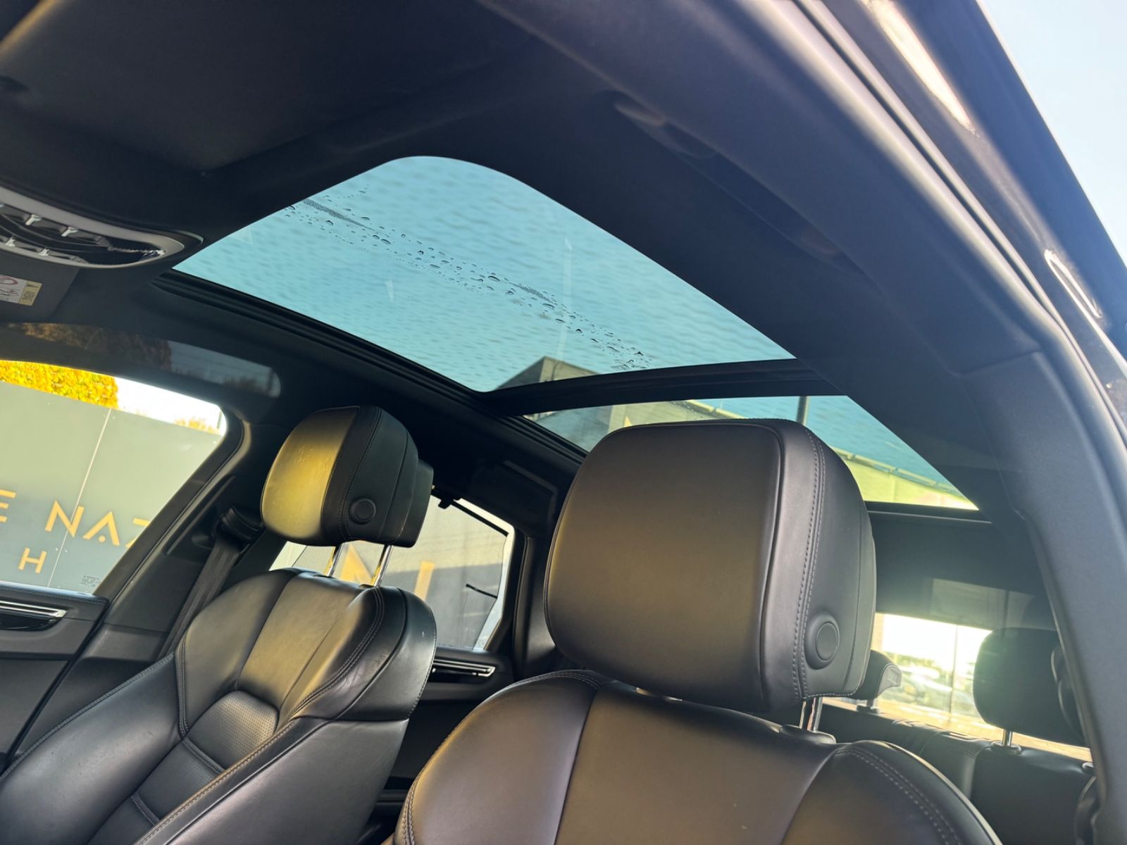 Fahrzeugabbildung Porsche MACAN S*AUT.*NAVI*PANORAMA*21.ZOLL*BI-XENON*