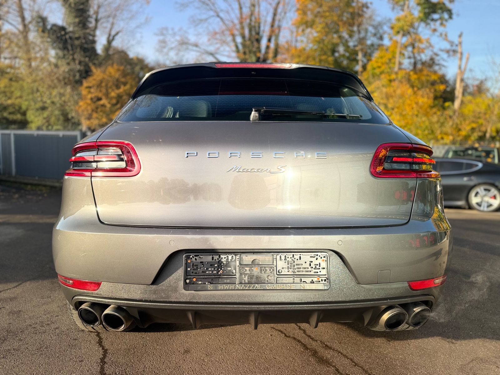 Fahrzeugabbildung Porsche MACAN S*AUT.*NAVI*PANORAMA*21.ZOLL*BI-XENON*