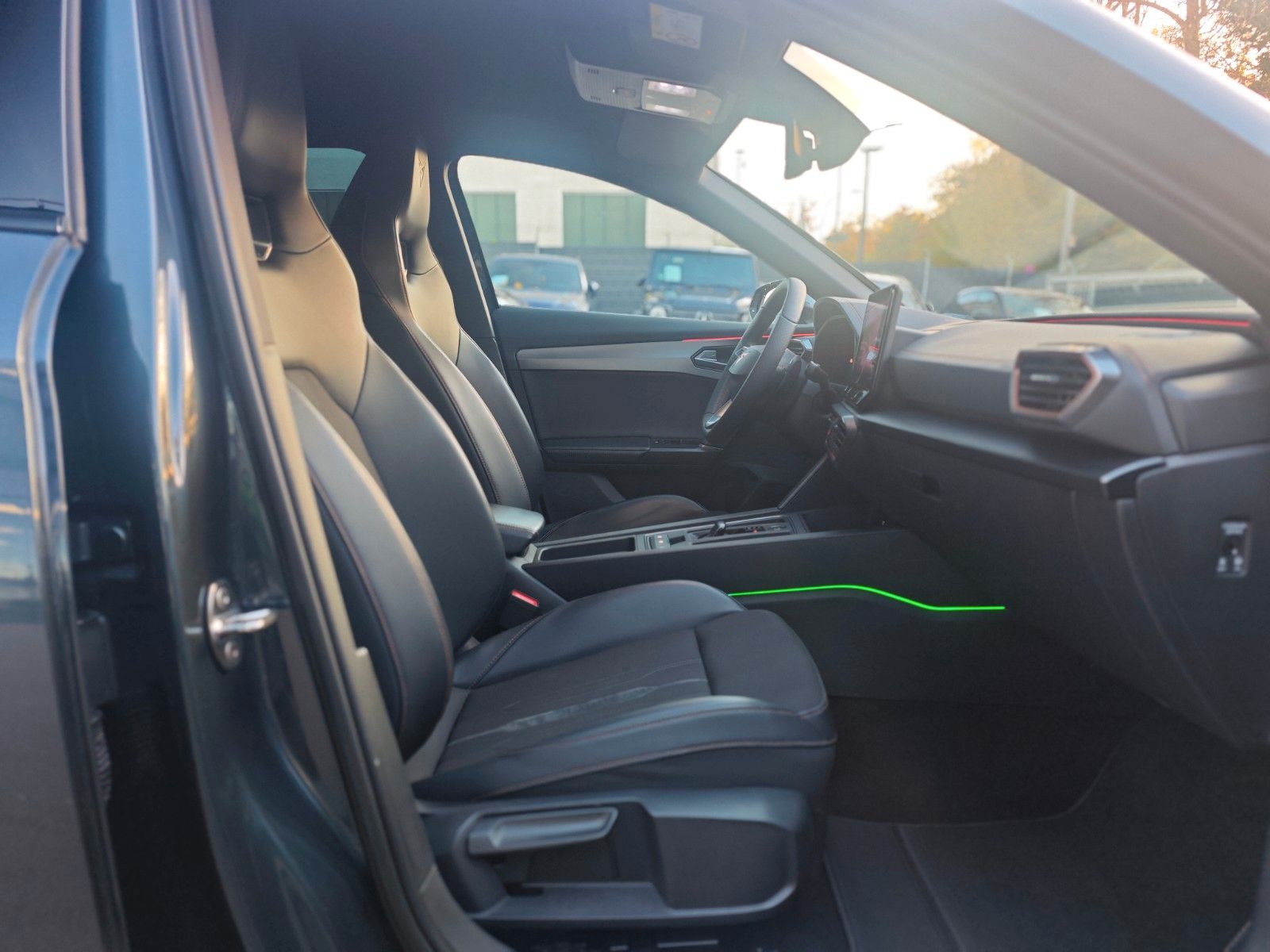 Fahrzeugabbildung CUPRA FORMENTOR*ACC*LED*VIRTUAL*CARPLAY*KAMERA*