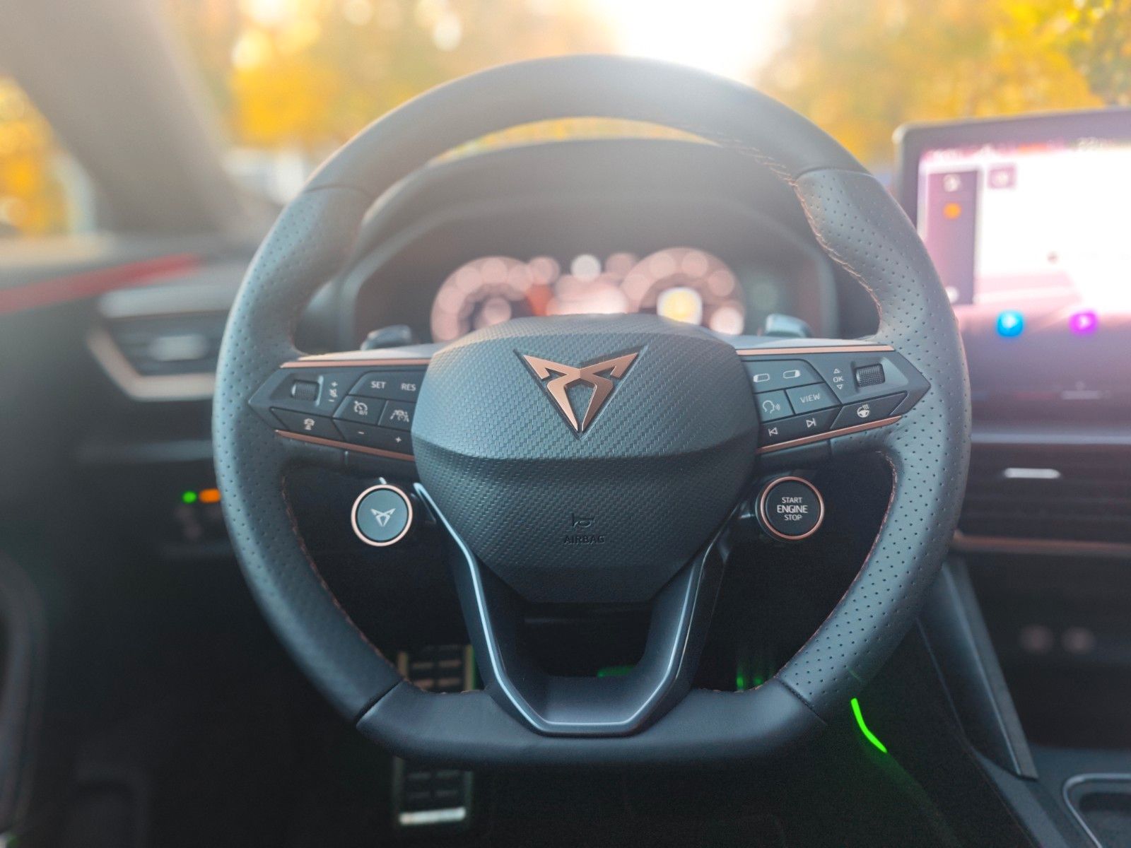 Fahrzeugabbildung CUPRA FORMENTOR*ACC*LED*VIRTUAL*CARPLAY*KAMERA*