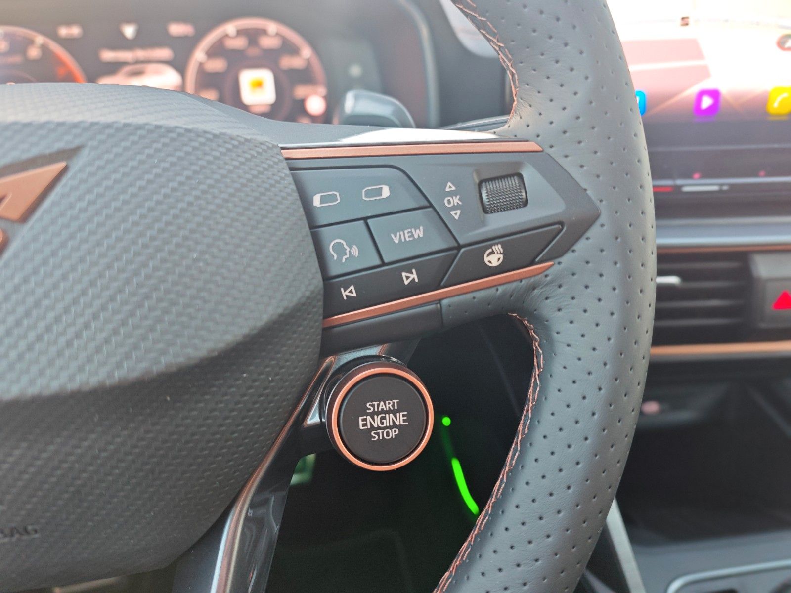 Fahrzeugabbildung CUPRA FORMENTOR*ACC*LED*VIRTUAL*CARPLAY*KAMERA*