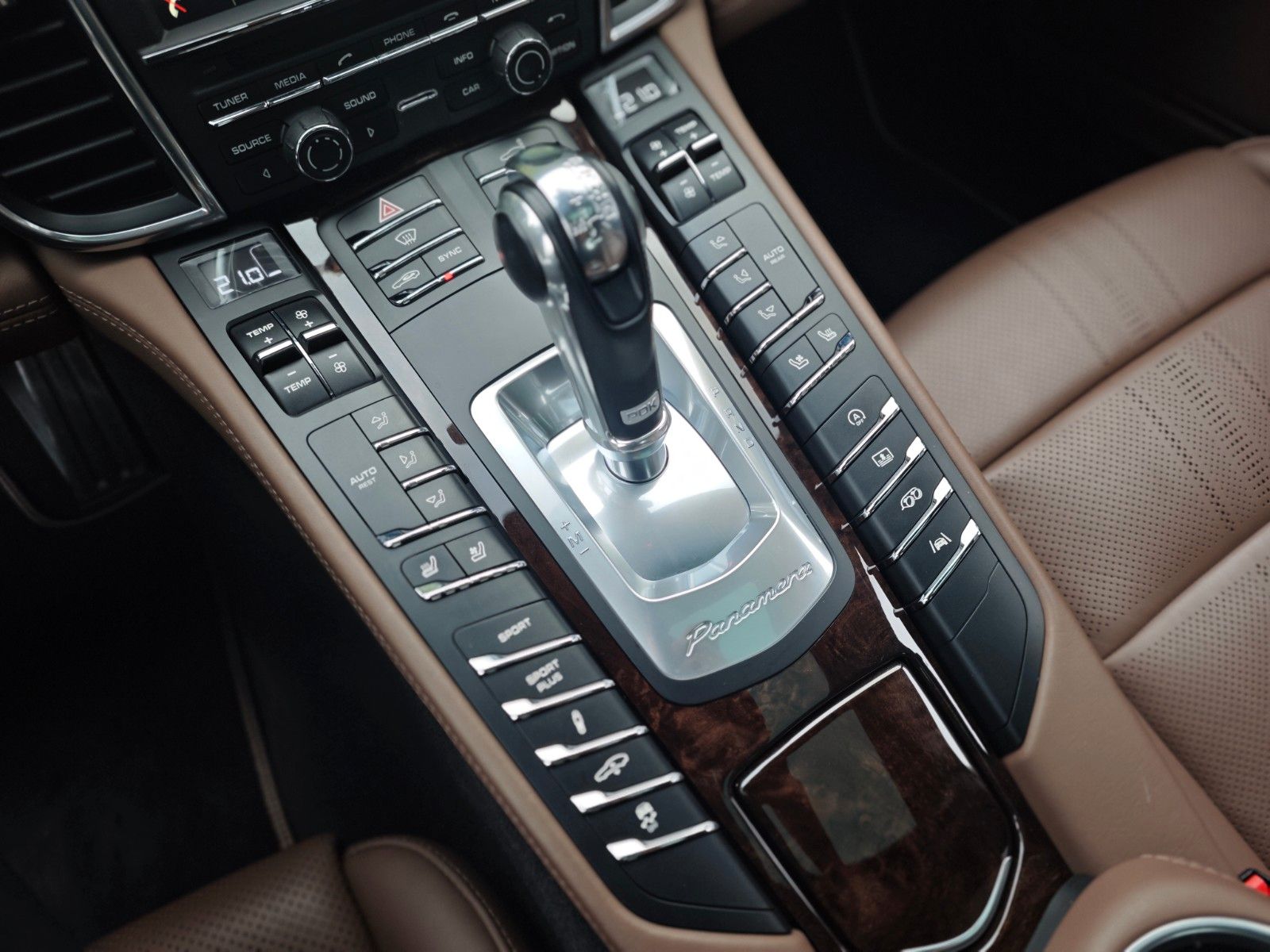 Fahrzeugabbildung Porsche PANAMERA TURBO S EXCLUSIVES SERIES 54/100*PCCB*