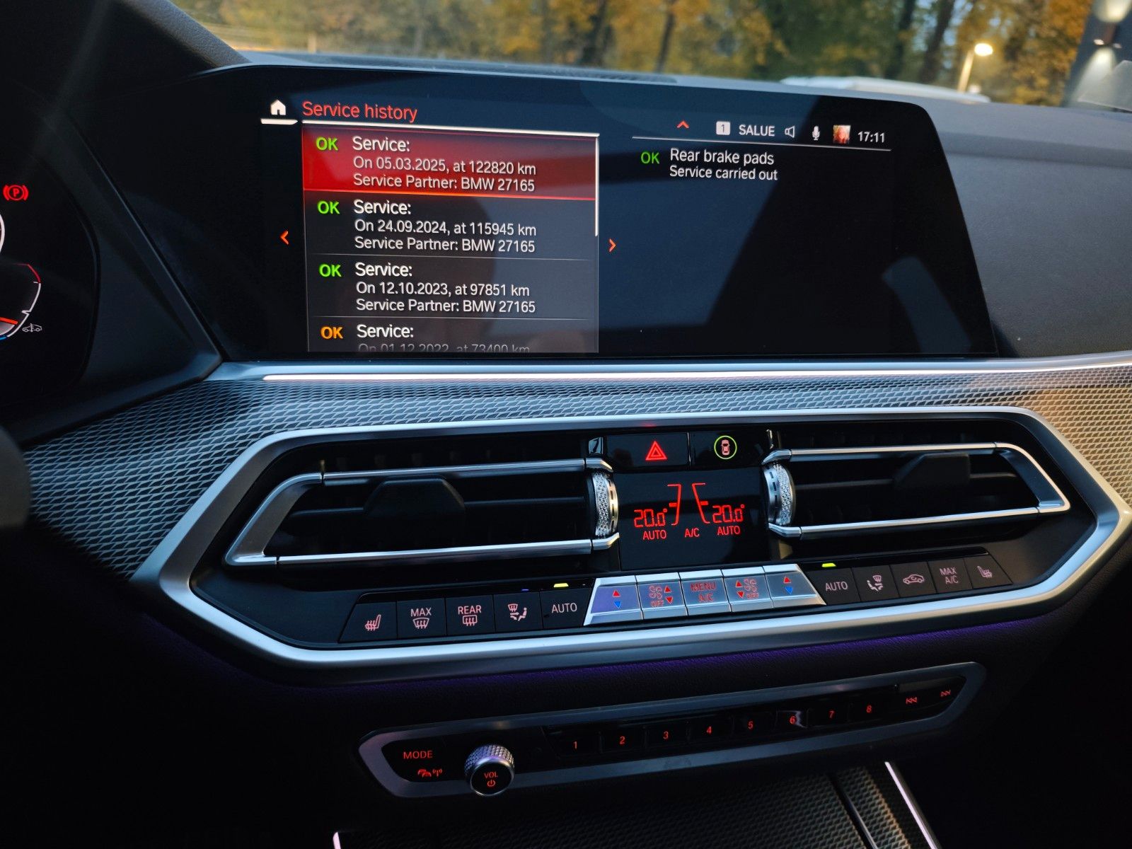 Fahrzeugabbildung BMW X5 xDrive 30 d M SPORT/NIGHT-VIS/PANO/21.Z/HARMA