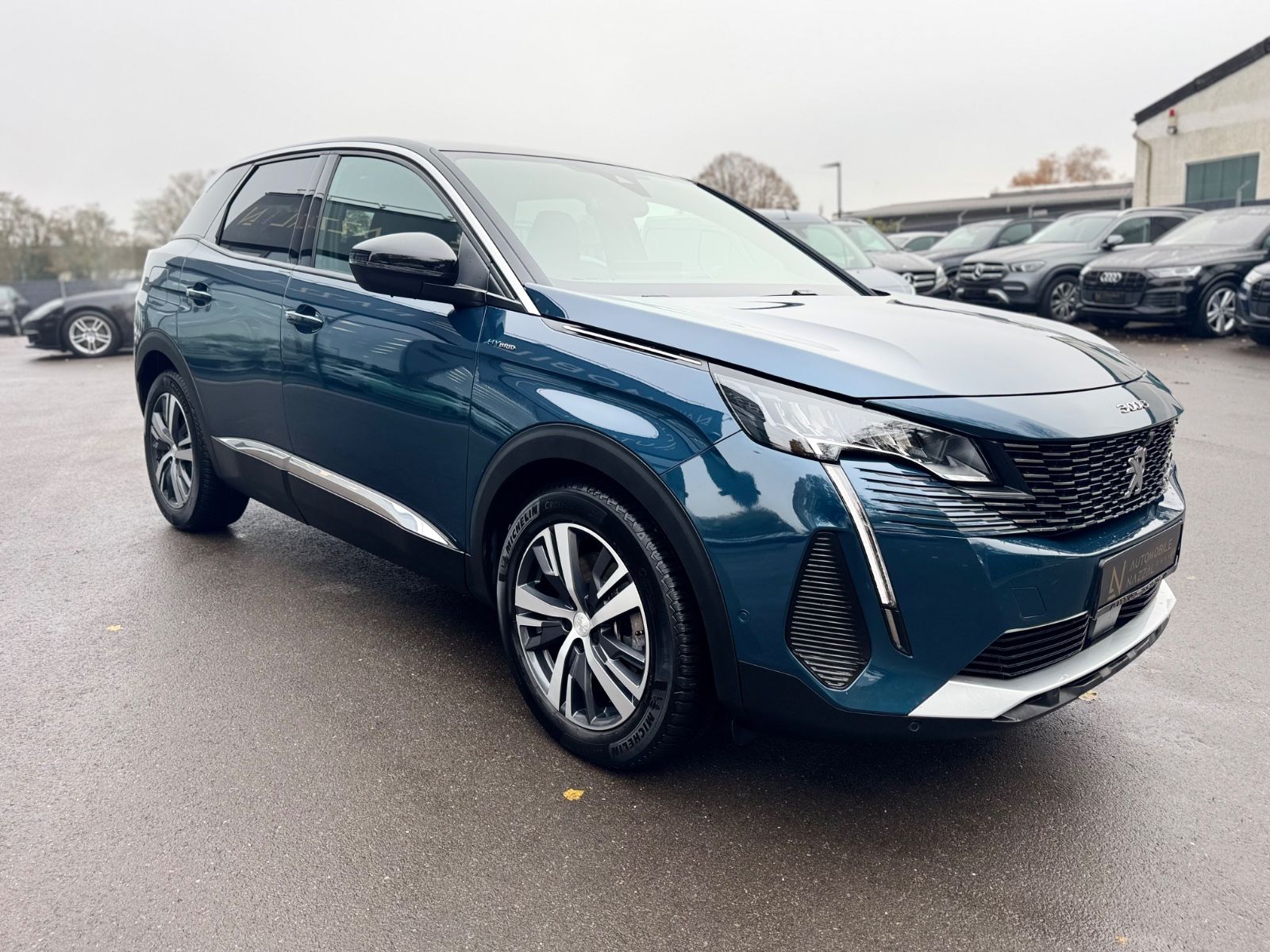 Fahrzeugabbildung Peugeot 3008 HYBRID 225 ALLURE*FACELIFT*VOLL-LED*KAMERA*