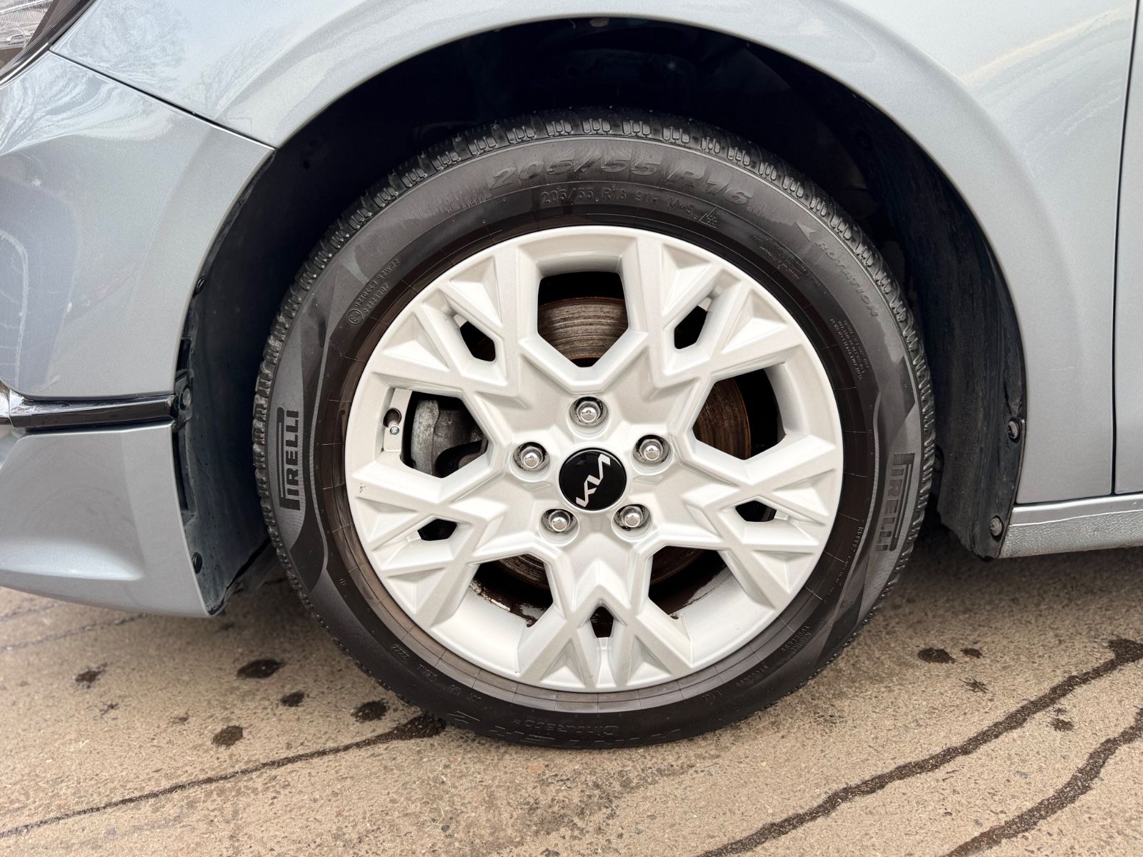 Fahrzeugabbildung Kia CEED LIM*ASSIST PACK*KAMERA*SPORTSITZE*1HD