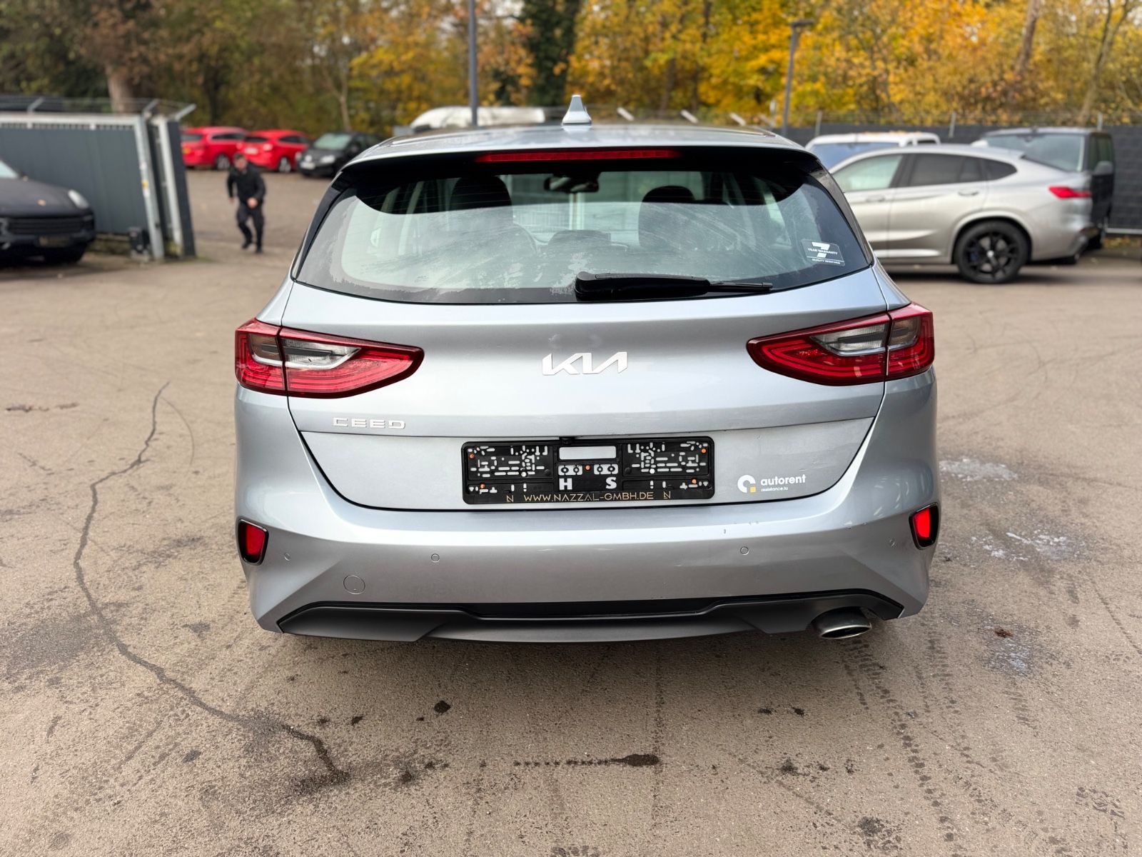 Fahrzeugabbildung Kia CEED LIM*ASSIST PACK*KAMERA*SPORTSITZE*1HD