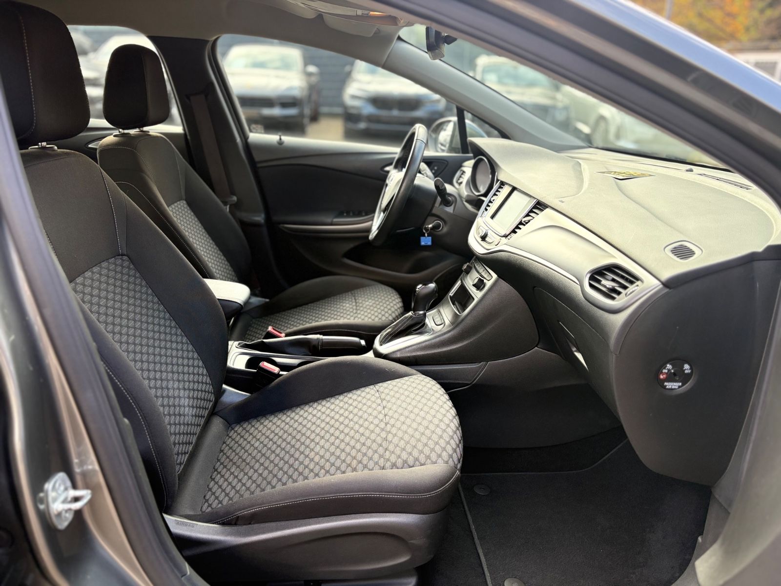 Fahrzeugabbildung Opel ASTRA K SPORTS TOURER EDITION*AUT*PDC*NAVI*1.HD*