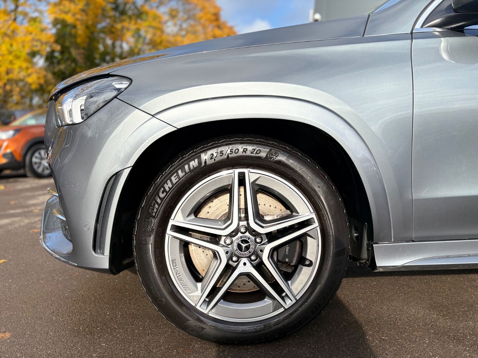 Fahrzeugabbildung Mercedes-Benz GLE 450 4M AMG-LINE*AIRMATIC*EL.AHK*DISTRONIC*