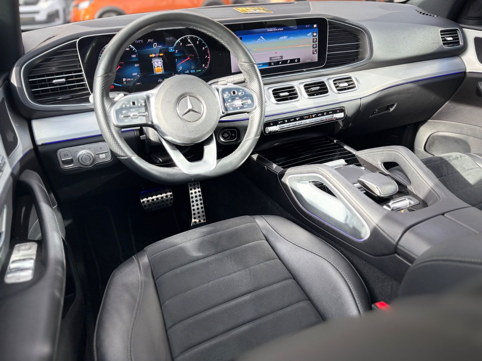 Fahrzeugabbildung Mercedes-Benz GLE 450 4M AMG-LINE*AIRMATIC*EL.AHK*DISTRONIC*