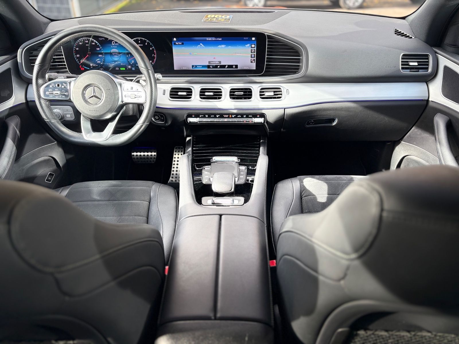 Fahrzeugabbildung Mercedes-Benz GLE 450 4M AMG-LINE*AIRMATIC*EL.AHK*DISTRONIC*