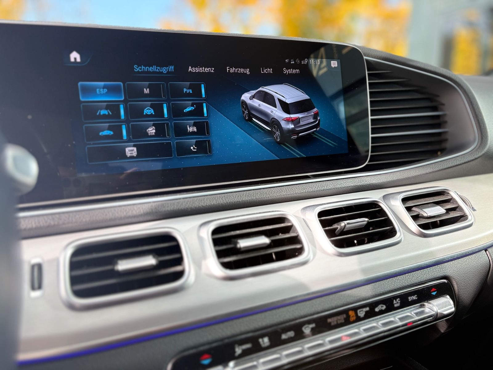 Fahrzeugabbildung Mercedes-Benz GLE 450 4M AMG-LINE*AIRMATIC*EL.AHK*DISTRONIC*