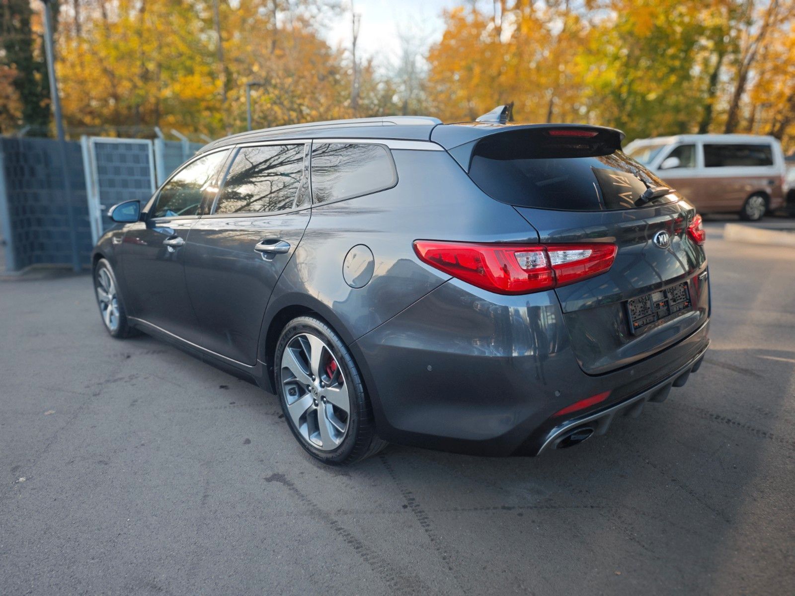 Fahrzeugabbildung Kia OPTIMA GT*HARMAN KARDON*PANORAMA*LED*360°KAMERA*