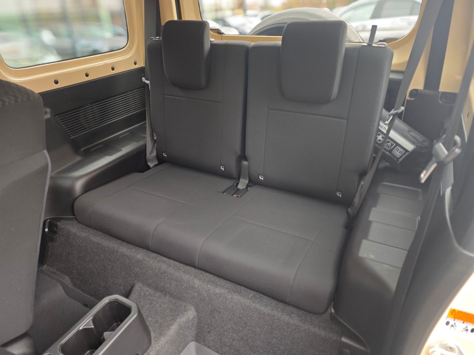 Fahrzeugabbildung Suzuki JIMNY ALLGRIP*ALLRAD*AHK*APPLE CAR*SHZ*AUTOMATIK