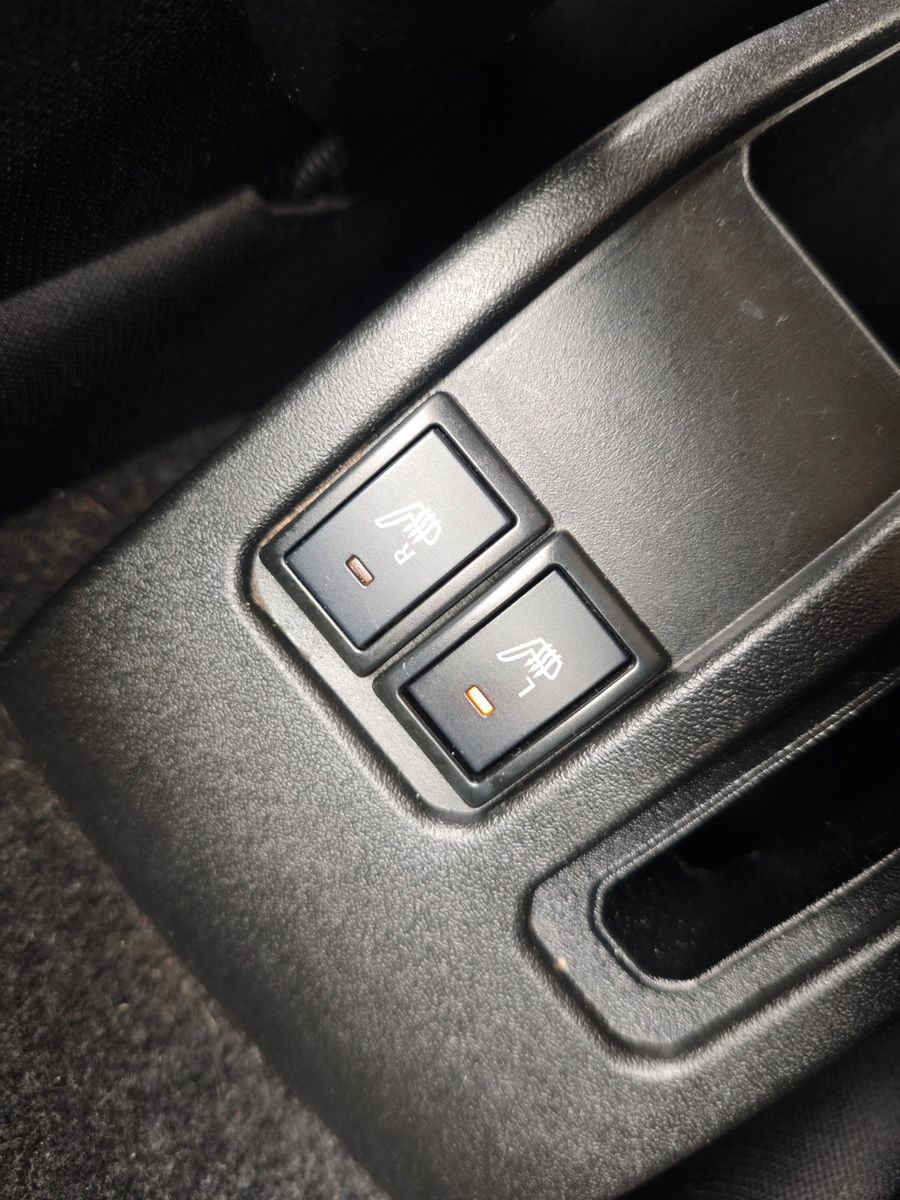 Fahrzeugabbildung Suzuki JIMNY ALLGRIP*ALLRAD*AHK*APPLE CAR*SHZ*AUTOMATIK