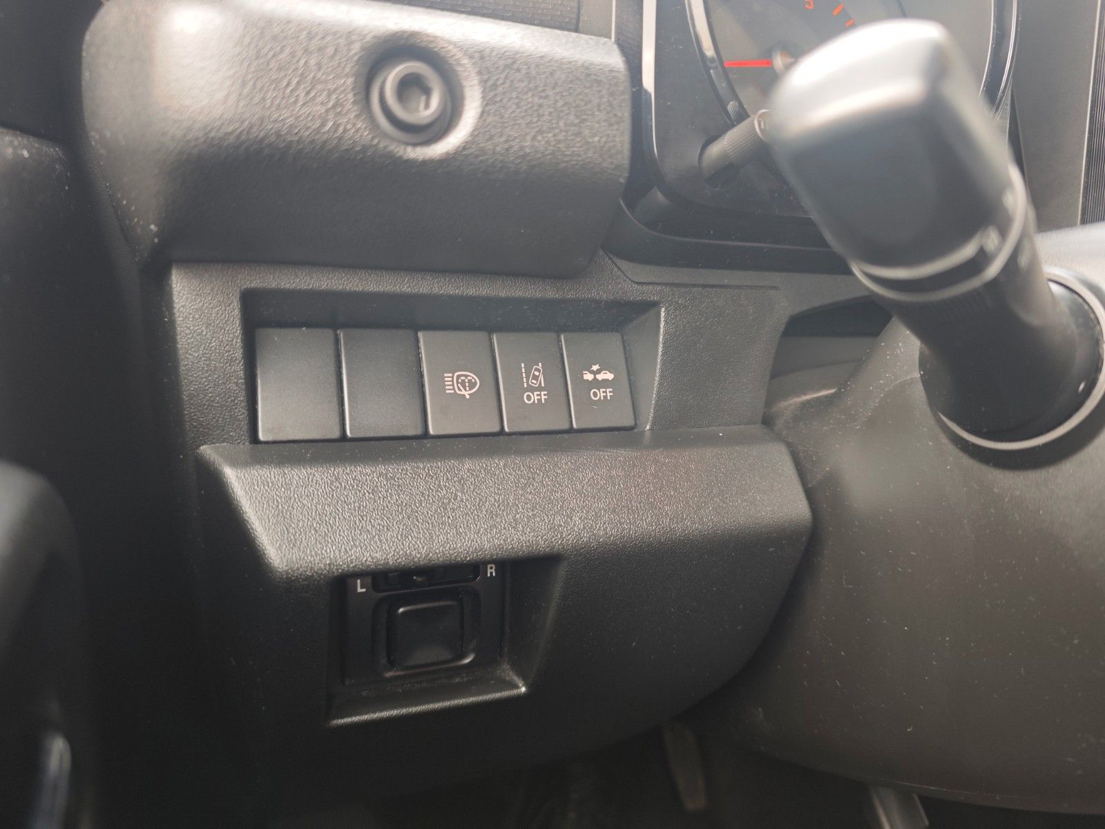 Fahrzeugabbildung Suzuki JIMNY ALLGRIP*ALLRAD*AHK*APPLE CAR*SHZ*AUTOMATIK