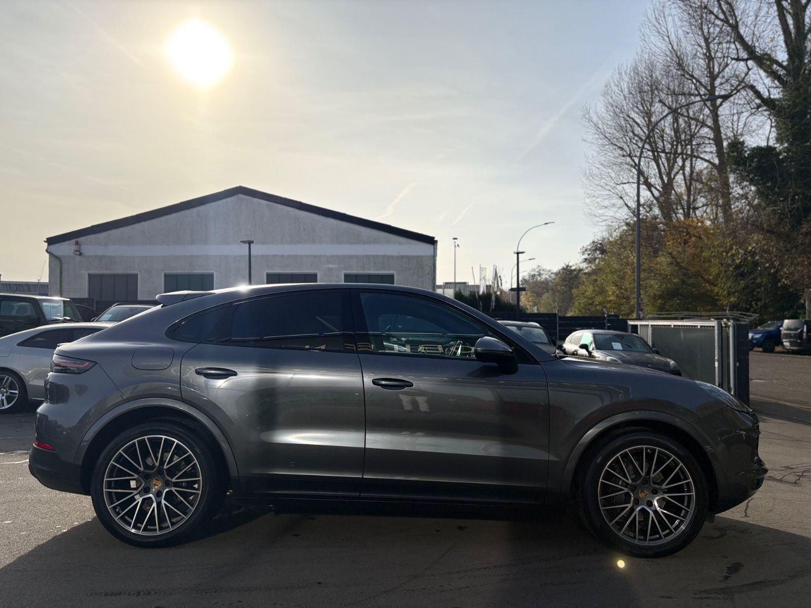 Fahrzeugabbildung Porsche CAYENNE COUPE*PANORAMA*SOFT*CHRONO*21 ZOLL*