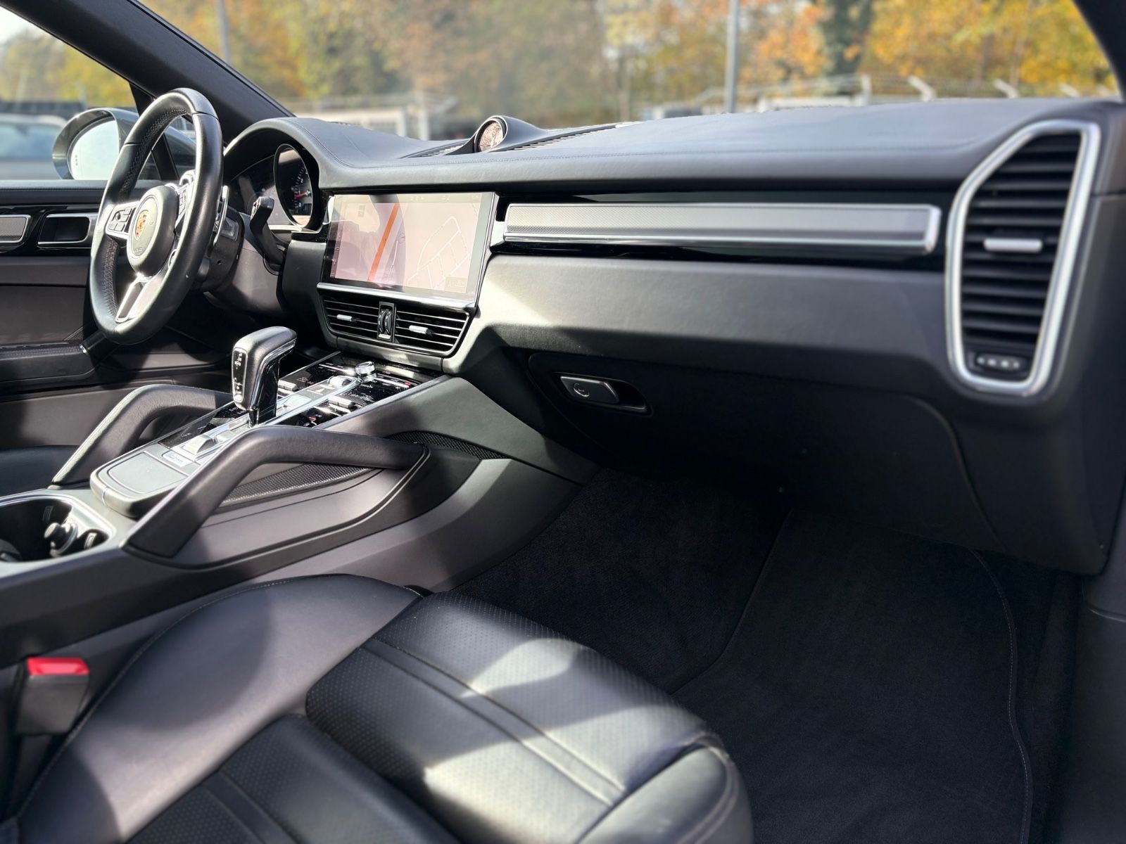 Fahrzeugabbildung Porsche CAYENNE COUPE*PANORAMA*SOFT*CHRONO*21 ZOLL*