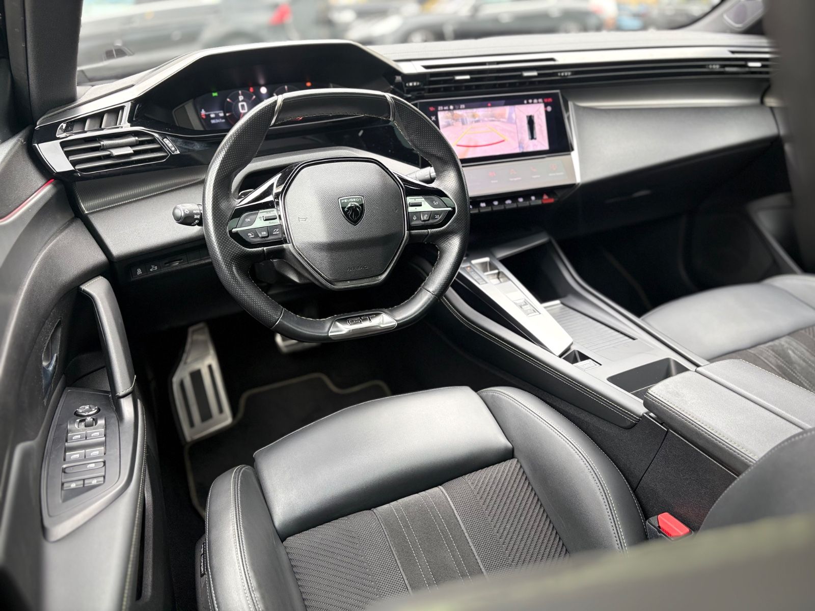 Fahrzeugabbildung Peugeot 308 SW GT*AUT*PANORAMA*MATRIX*360 KAMERA*TRAUM*