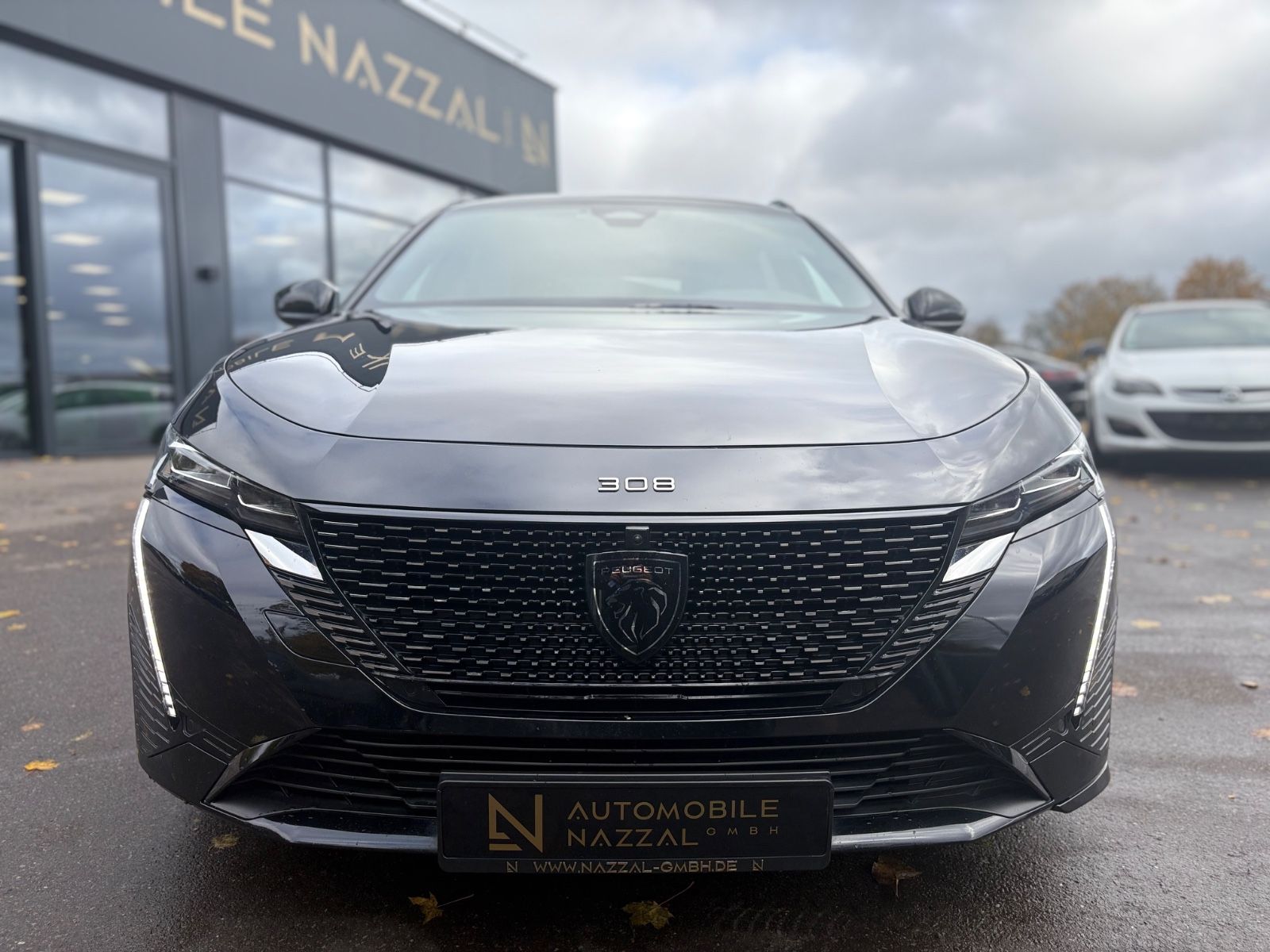 Fahrzeugabbildung Peugeot 308 SW GT*AUT*PANORAMA*MATRIX*360 KAMERA*TRAUM*