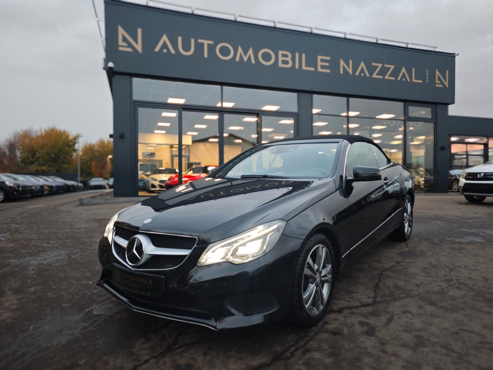 Mercedes-Benz E 250 CABRIO*ACC*NAVI*SHZ*LED*KLIMAAUTO*