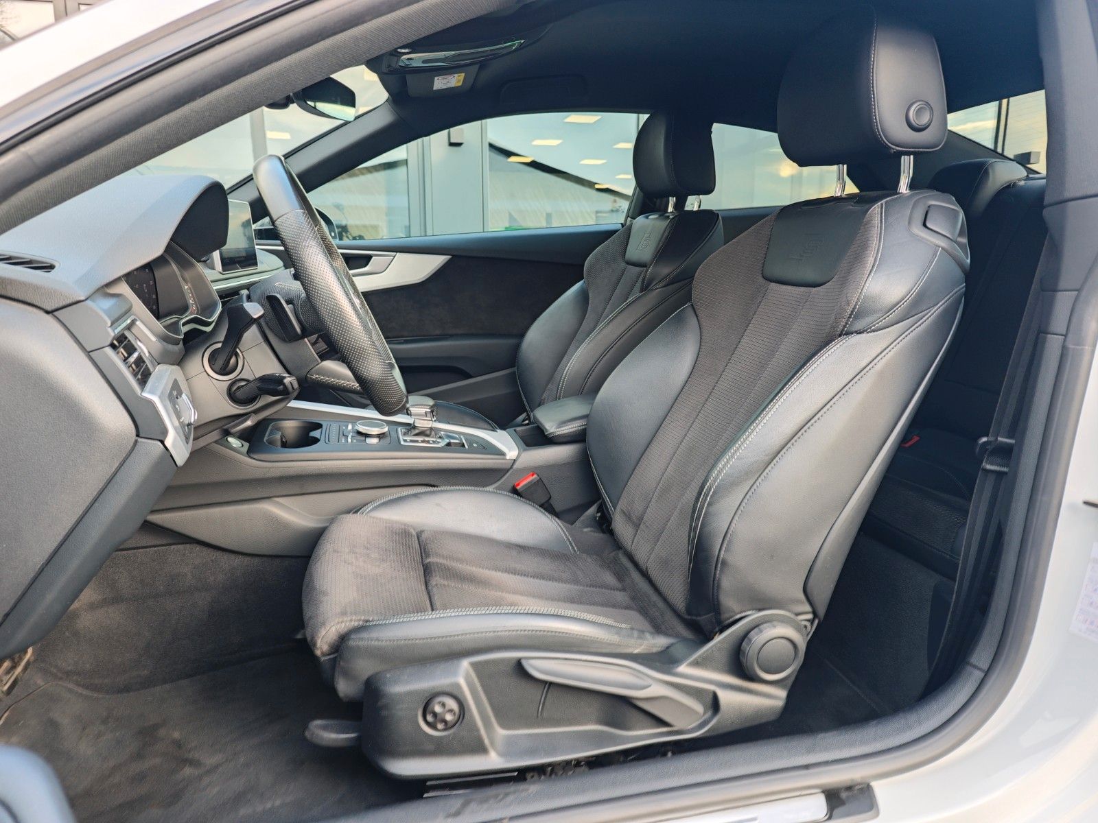 Fahrzeugabbildung Audi A5 COUPE 40TDI*S-LINE SPORT+*LED*ALCANTARA*VIRTU