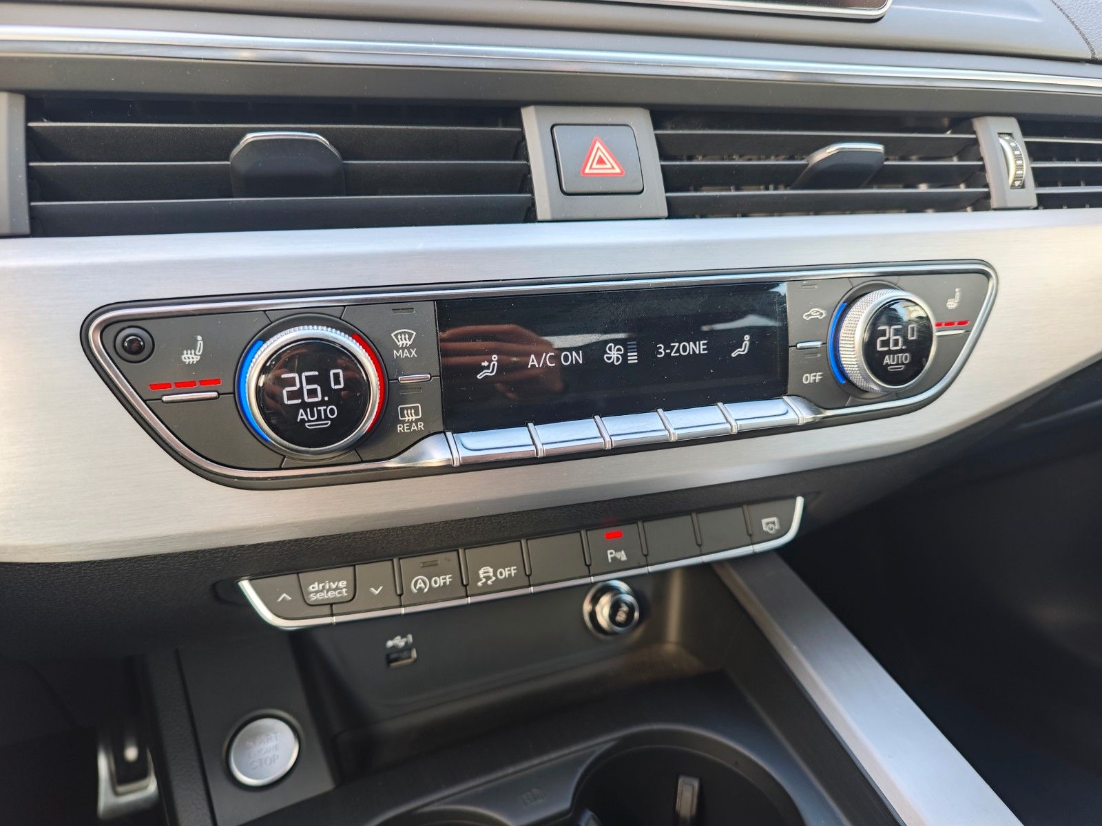 Fahrzeugabbildung Audi A5 COUPE 40TDI*S-LINE SPORT+*LED*ALCANTARA*VIRTU