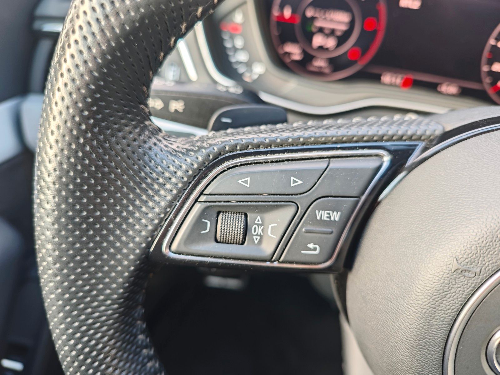 Fahrzeugabbildung Audi A5 COUPE 40TDI*S-LINE SPORT+*LED*ALCANTARA*VIRTU