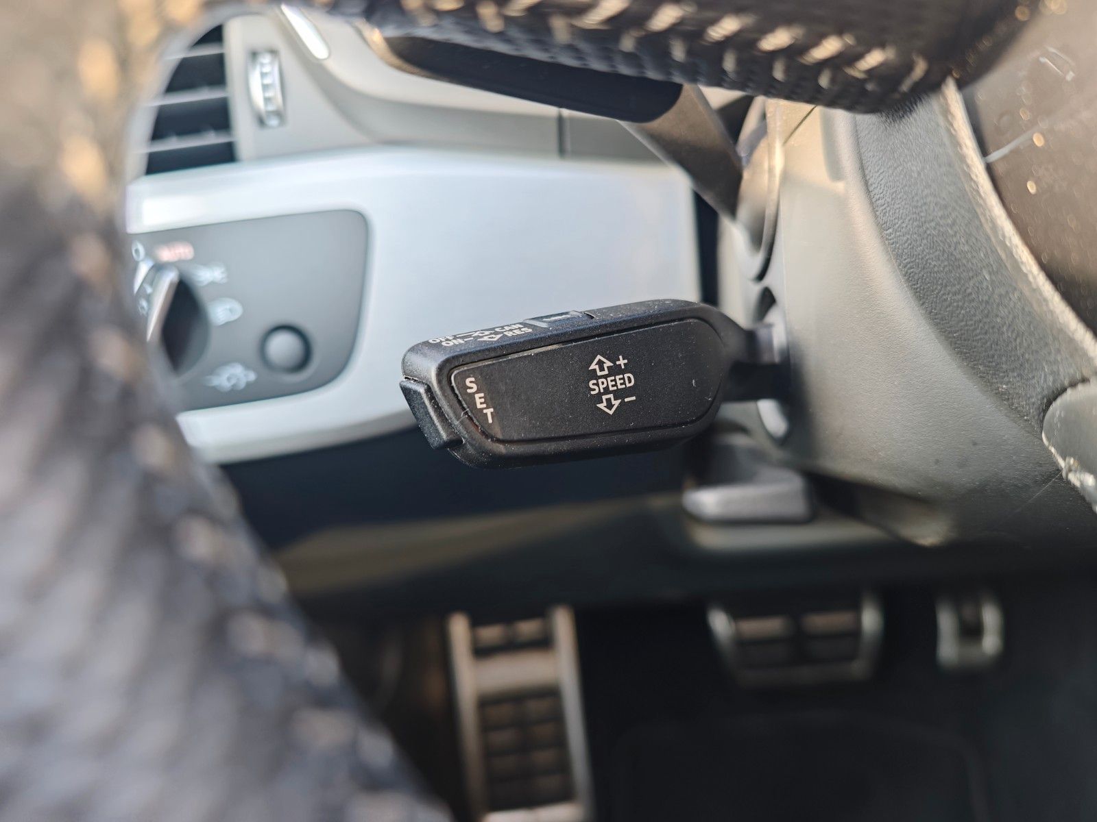 Fahrzeugabbildung Audi A5 COUPE 40TDI*S-LINE SPORT+*LED*ALCANTARA*VIRTU