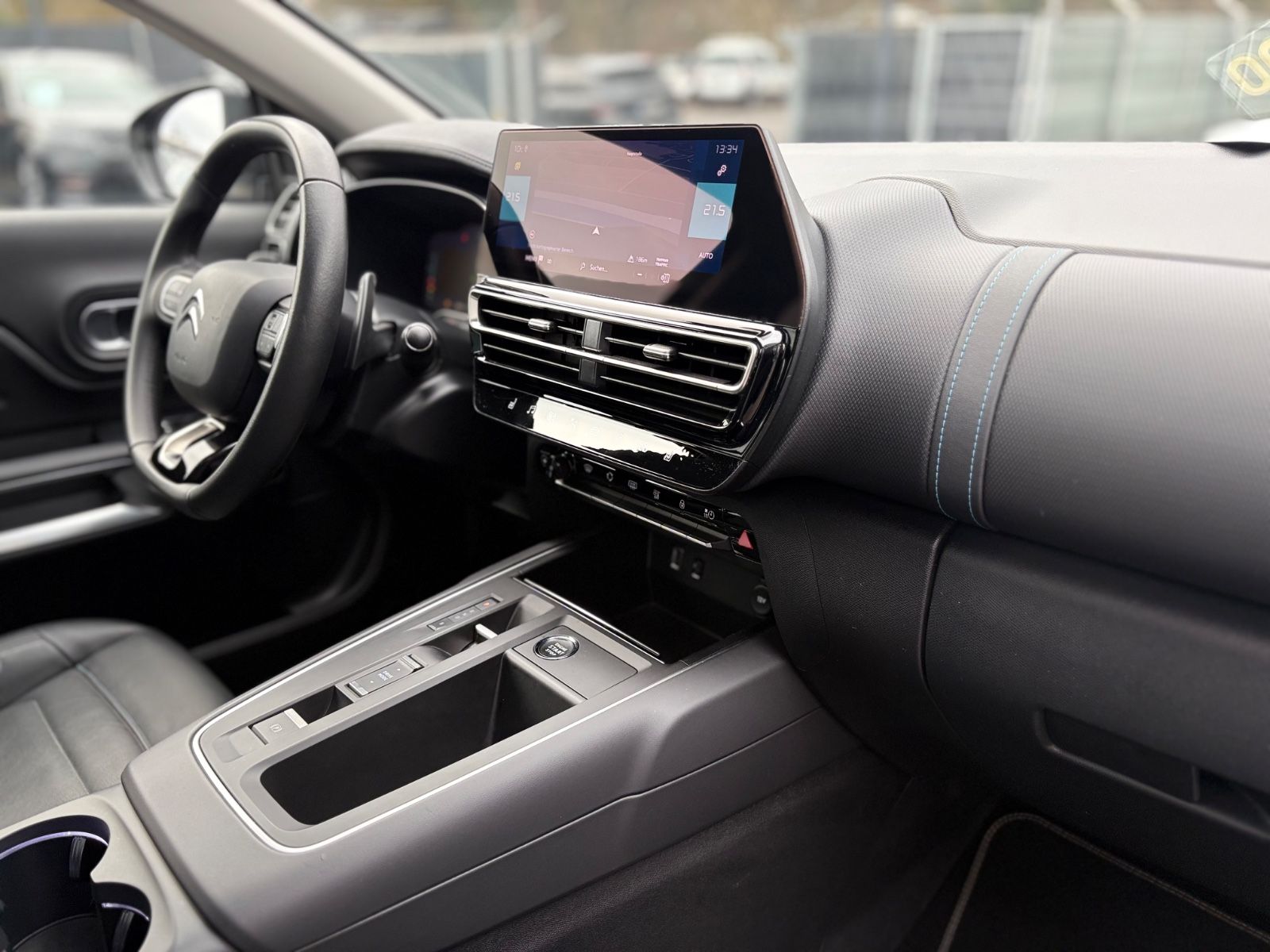 Fahrzeugabbildung Citroën C5 AIRCROSS SHINE PAKET*PLUG IN*STYLE PAKET*PANO