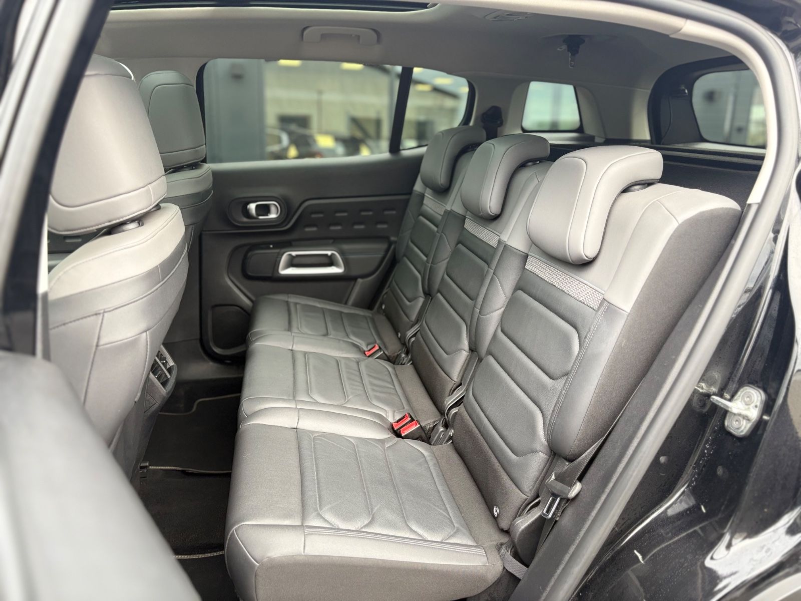 Fahrzeugabbildung Citroën C5 AIRCROSS SHINE PAKET*PLUG IN*STYLE PAKET*PANO