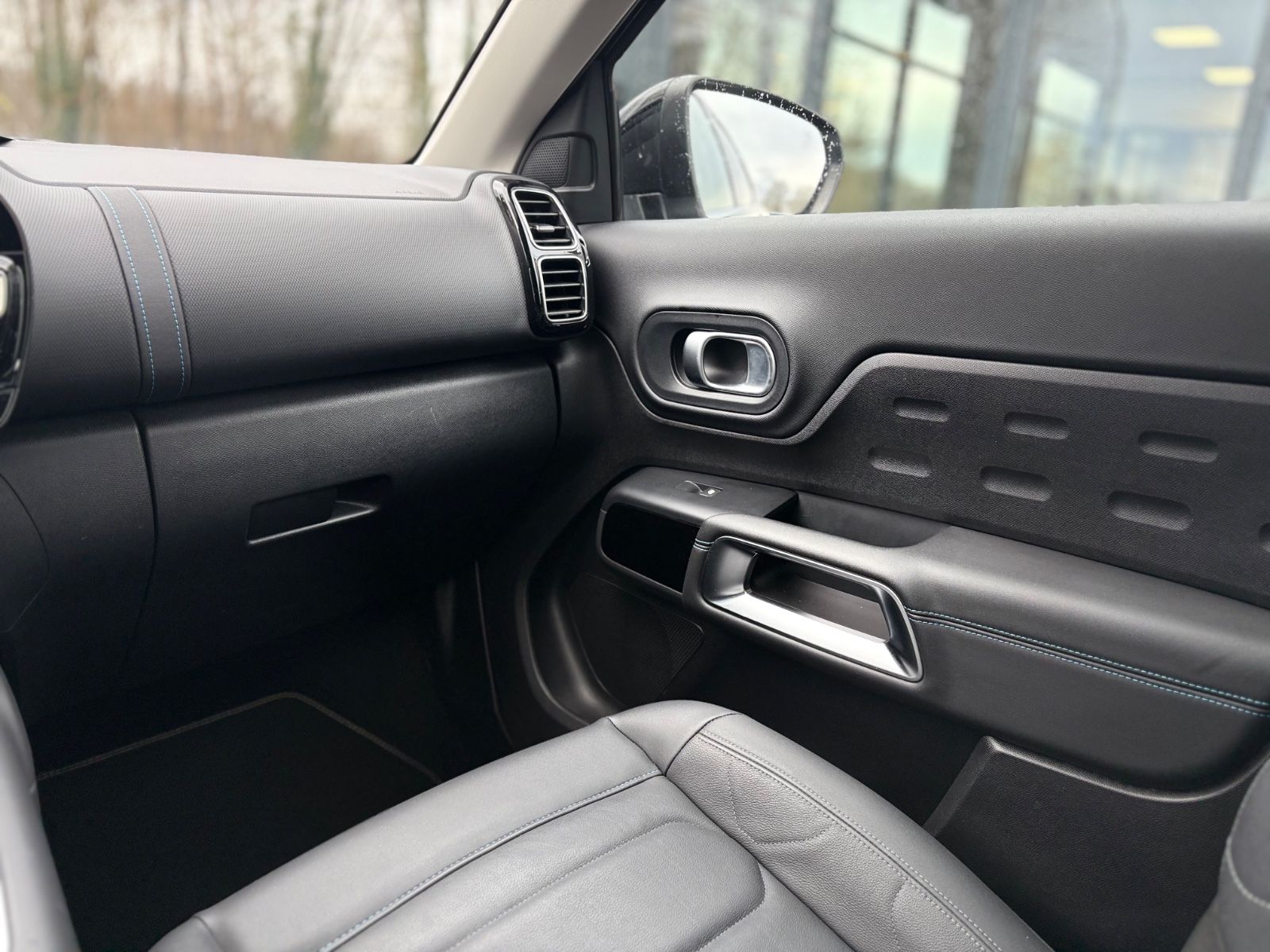 Fahrzeugabbildung Citroën C5 AIRCROSS SHINE PAKET*PLUG IN*STYLE PAKET*PANO