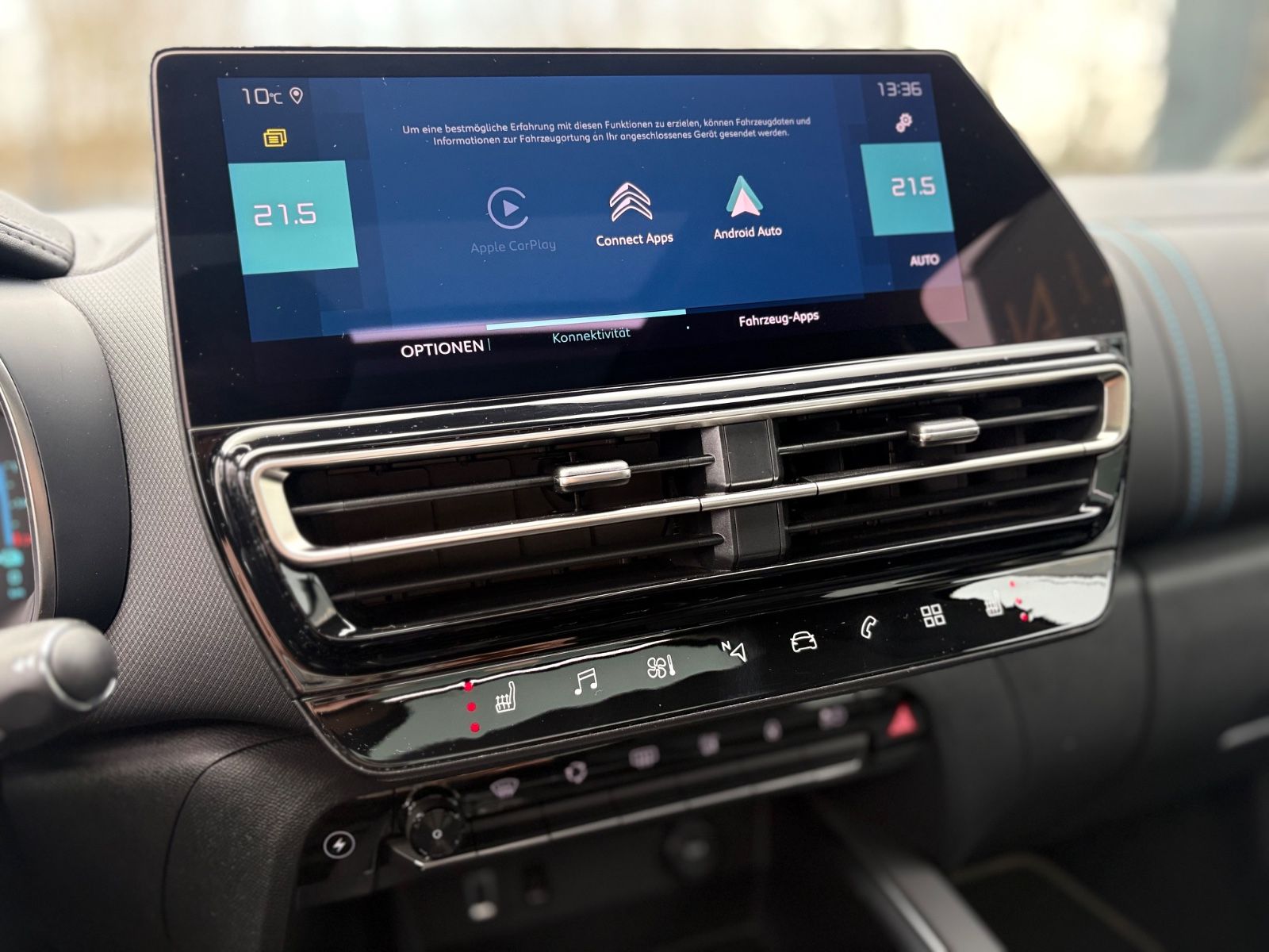 Fahrzeugabbildung Citroën C5 AIRCROSS SHINE PAKET*PLUG IN*STYLE PAKET*PANO