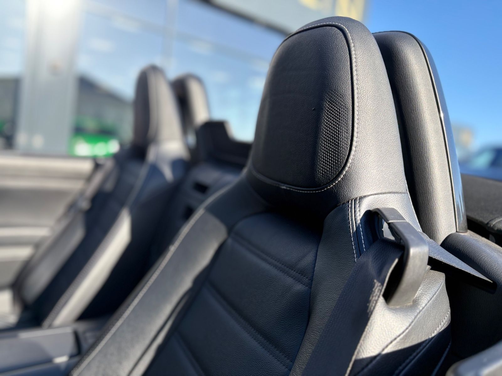 Fahrzeugabbildung Fiat 124 SPIDER *LUSSO*NAVI*LED*LEDER*KAMERA*