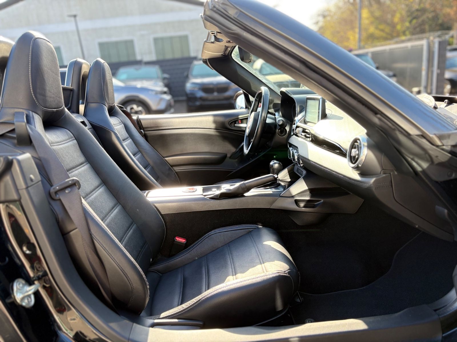 Fahrzeugabbildung Fiat 124 SPIDER *LUSSO*NAVI*LED*LEDER*KAMERA*