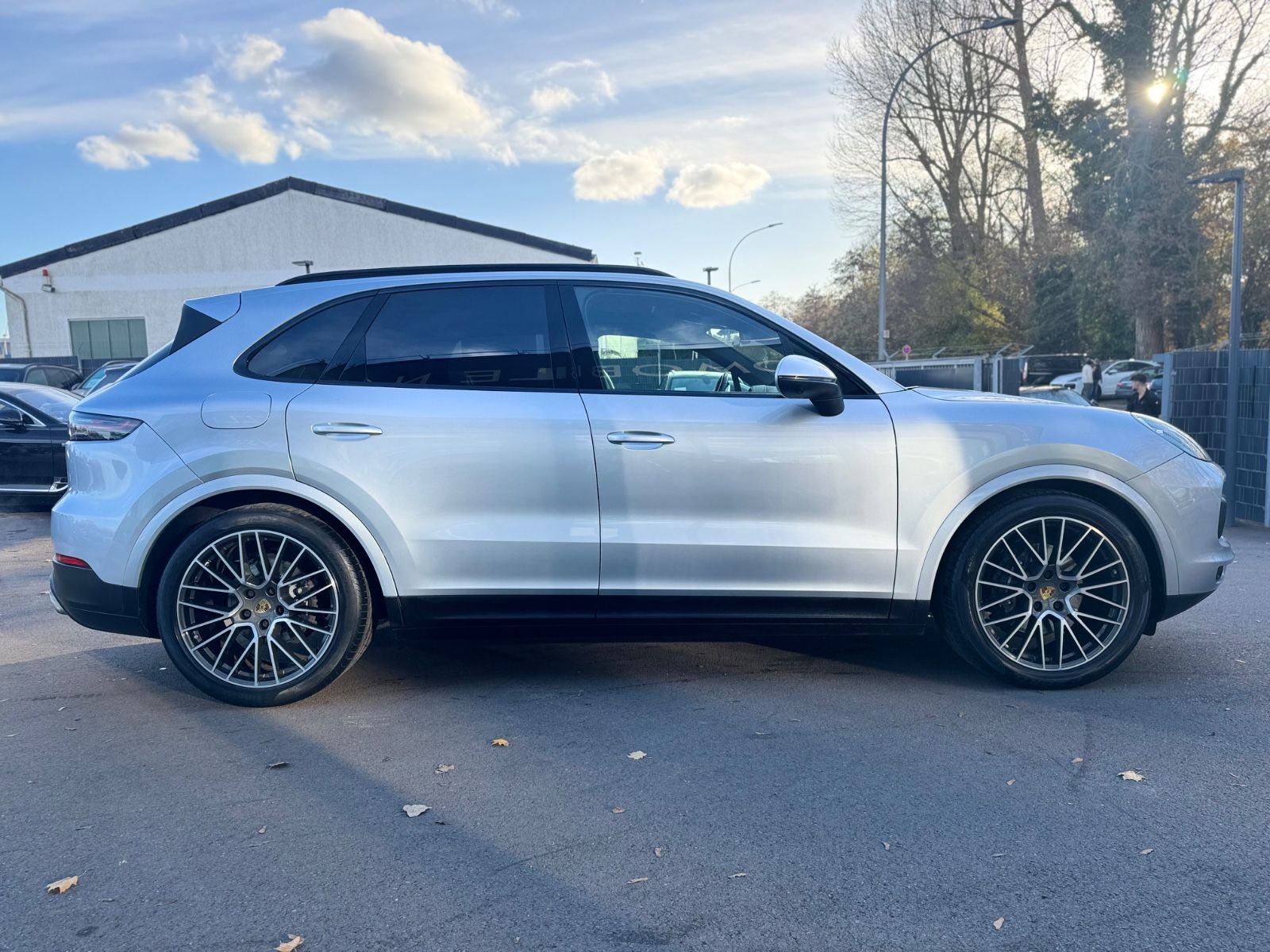 Fahrzeugabbildung Porsche CAYENNE *PANORAMA*ACC*EL.AHK*360°CAM*21.Z*LUFT*