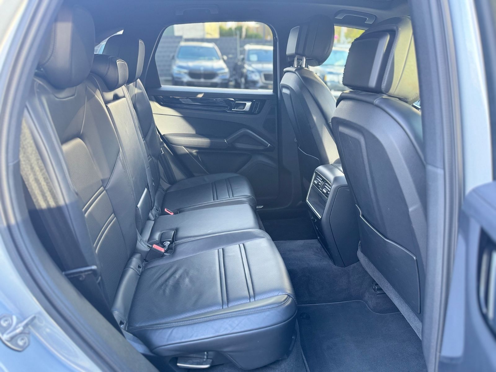 Fahrzeugabbildung Porsche CAYENNE *PANORAMA*ACC*EL.AHK*360°CAM*21.Z*LUFT*