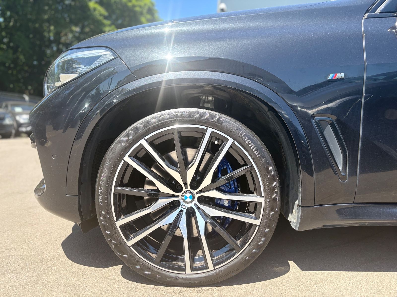 Fahrzeugabbildung BMW X5 M50I*TV-FOND*PANO*HARMAN/KARDON*ACC*22 ZOLL*