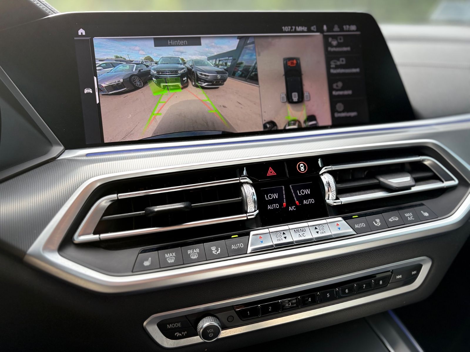 Fahrzeugabbildung BMW X5 M50I*TV-FOND*PANO*HARMAN/KARDON*ACC*22 ZOLL*