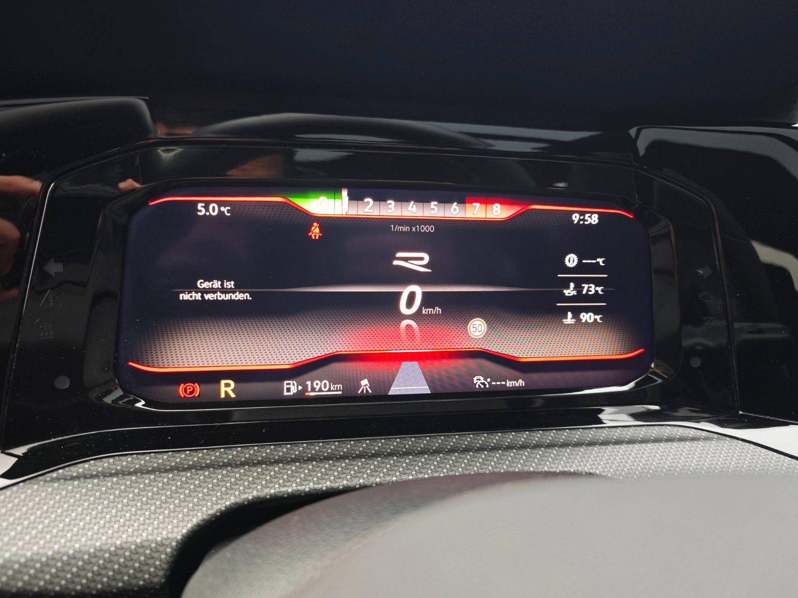 Fahrzeugabbildung Volkswagen Golf VIII R VARIANT 4M*PERFORM*MATRIX*PANO*1.HD*