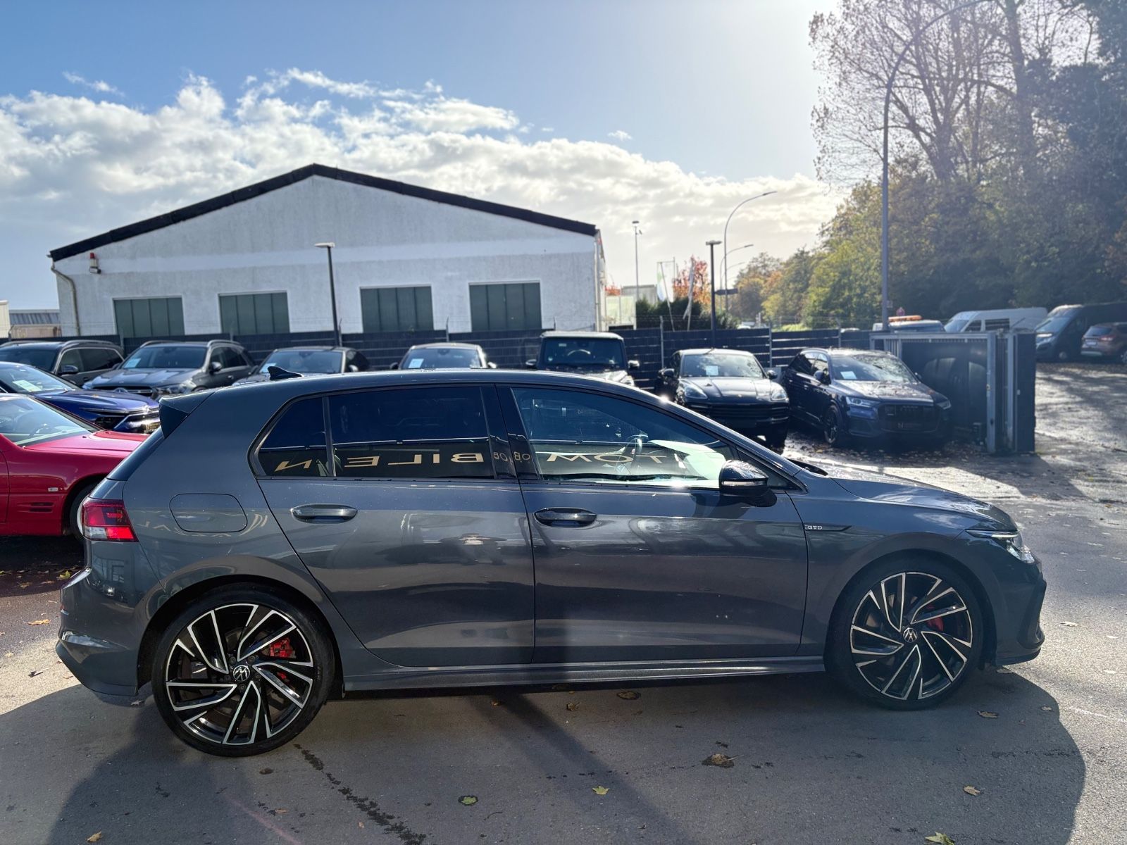 Fahrzeugabbildung Volkswagen Golf VIII Lim. GTD*BLACK STYLE*PANORAMA*LED*AUT*