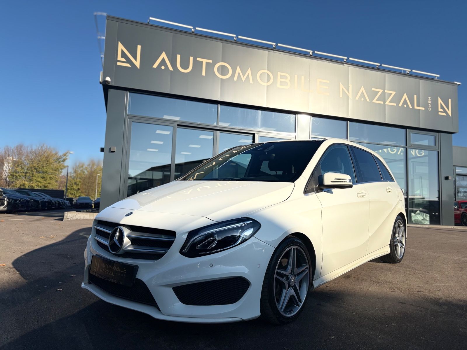 Mercedes-Benz B 200 CDI *AMG-LINE*AUT*PANORAMA*VOLL-LED*2.HD*