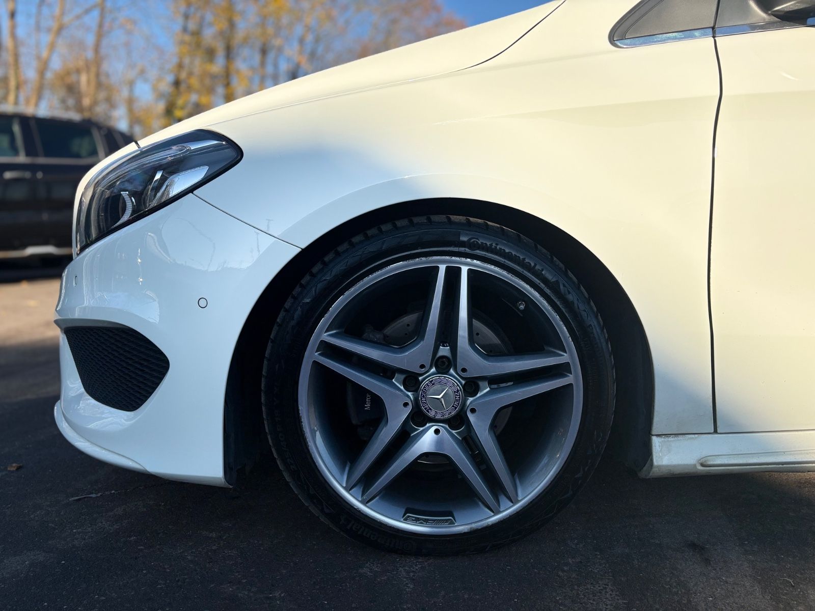 Fahrzeugabbildung Mercedes-Benz B 200 CDI *AMG-LINE*AUT*PANORAMA*VOLL-LED*2.HD*